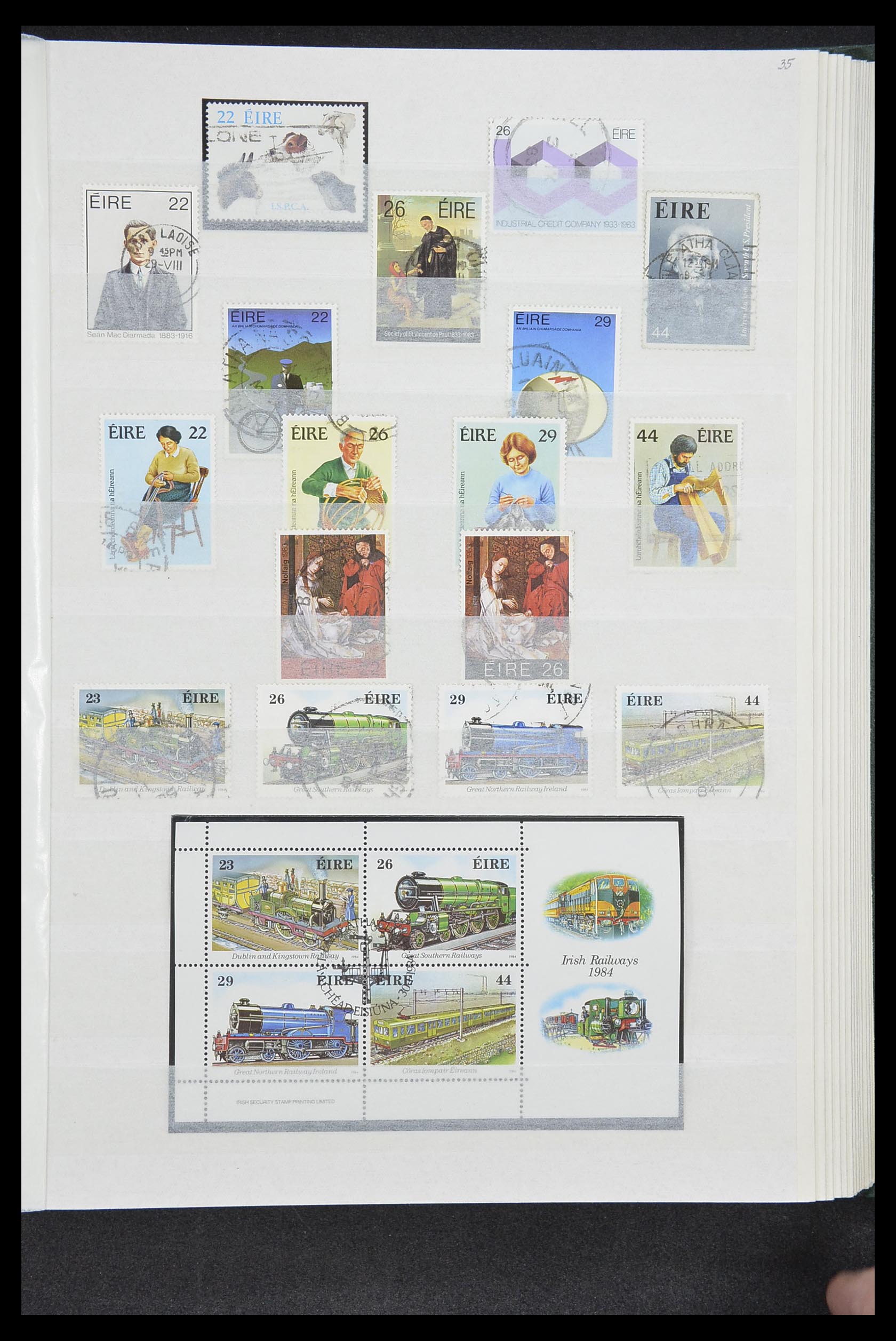 33228 035 - Postzegelverzameling 33228 Ierland 1922-2001.