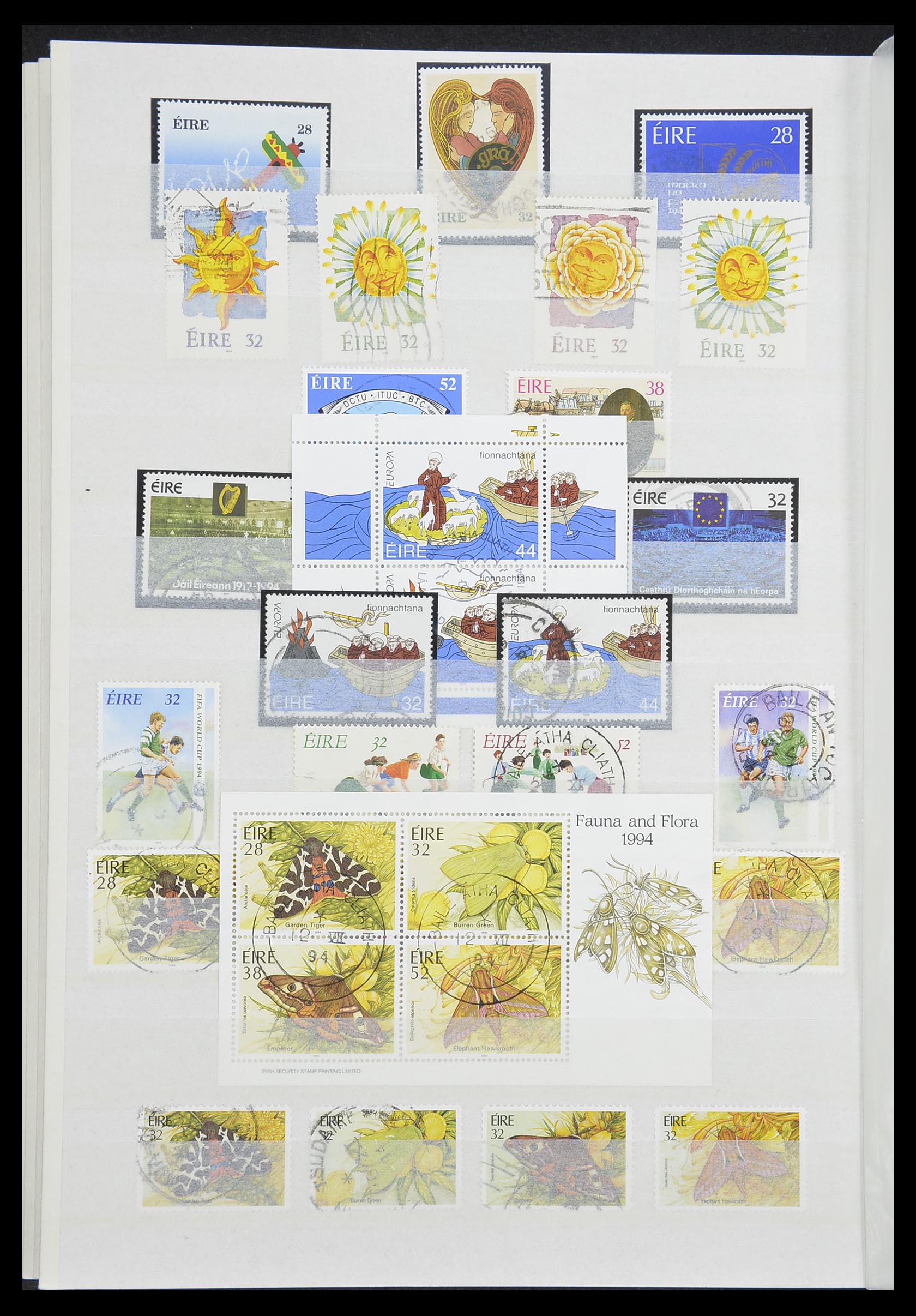 33228 048 - Postzegelverzameling 33228 Ierland 1922-2001.