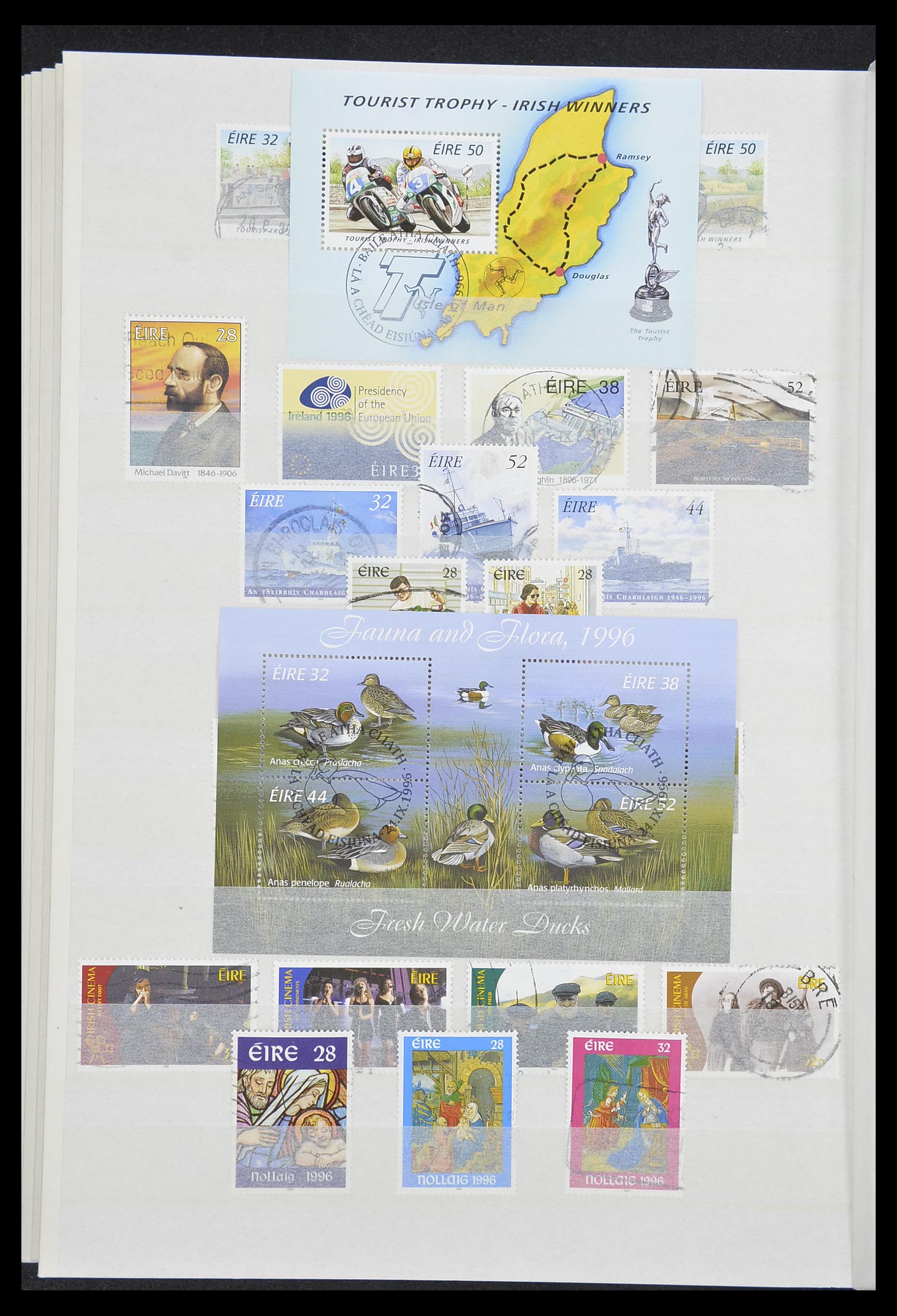 33228 052 - Postzegelverzameling 33228 Ierland 1922-2001.