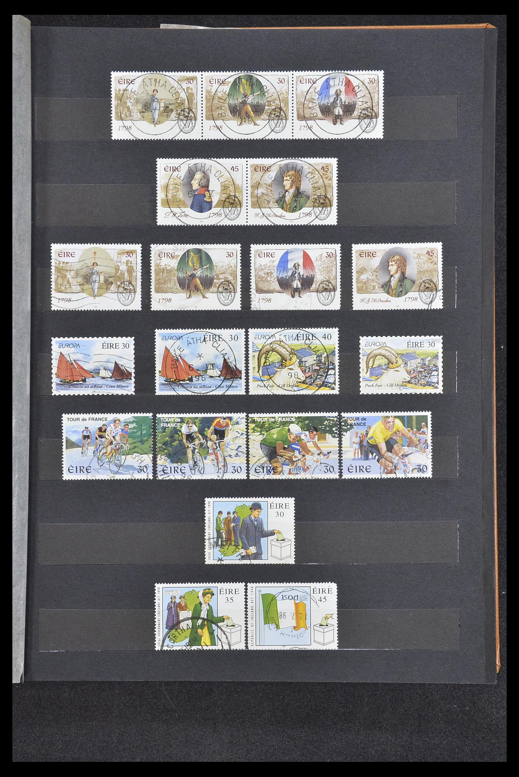 33228 058 - Postzegelverzameling 33228 Ierland 1922-2001.