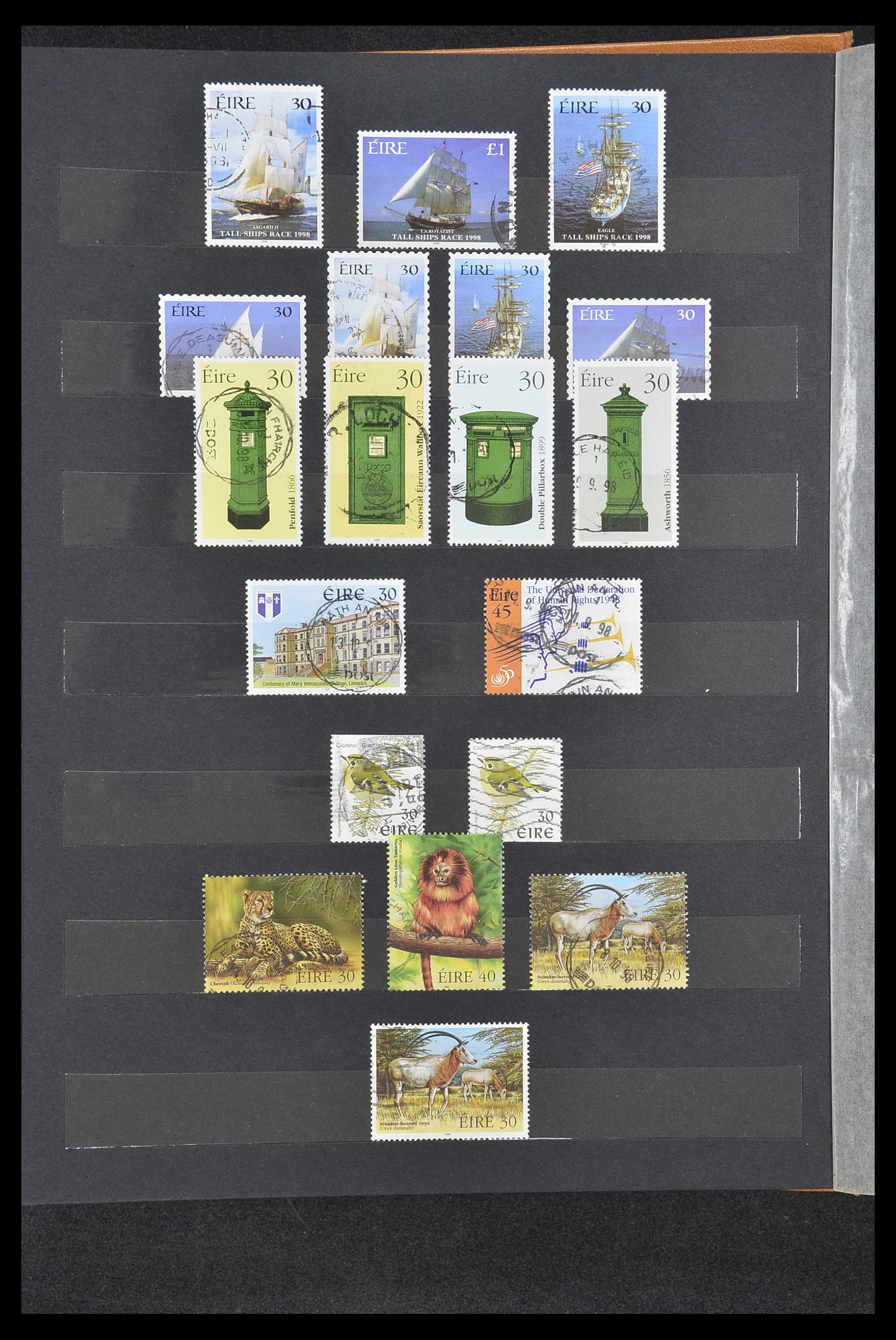 33228 059 - Postzegelverzameling 33228 Ierland 1922-2001.