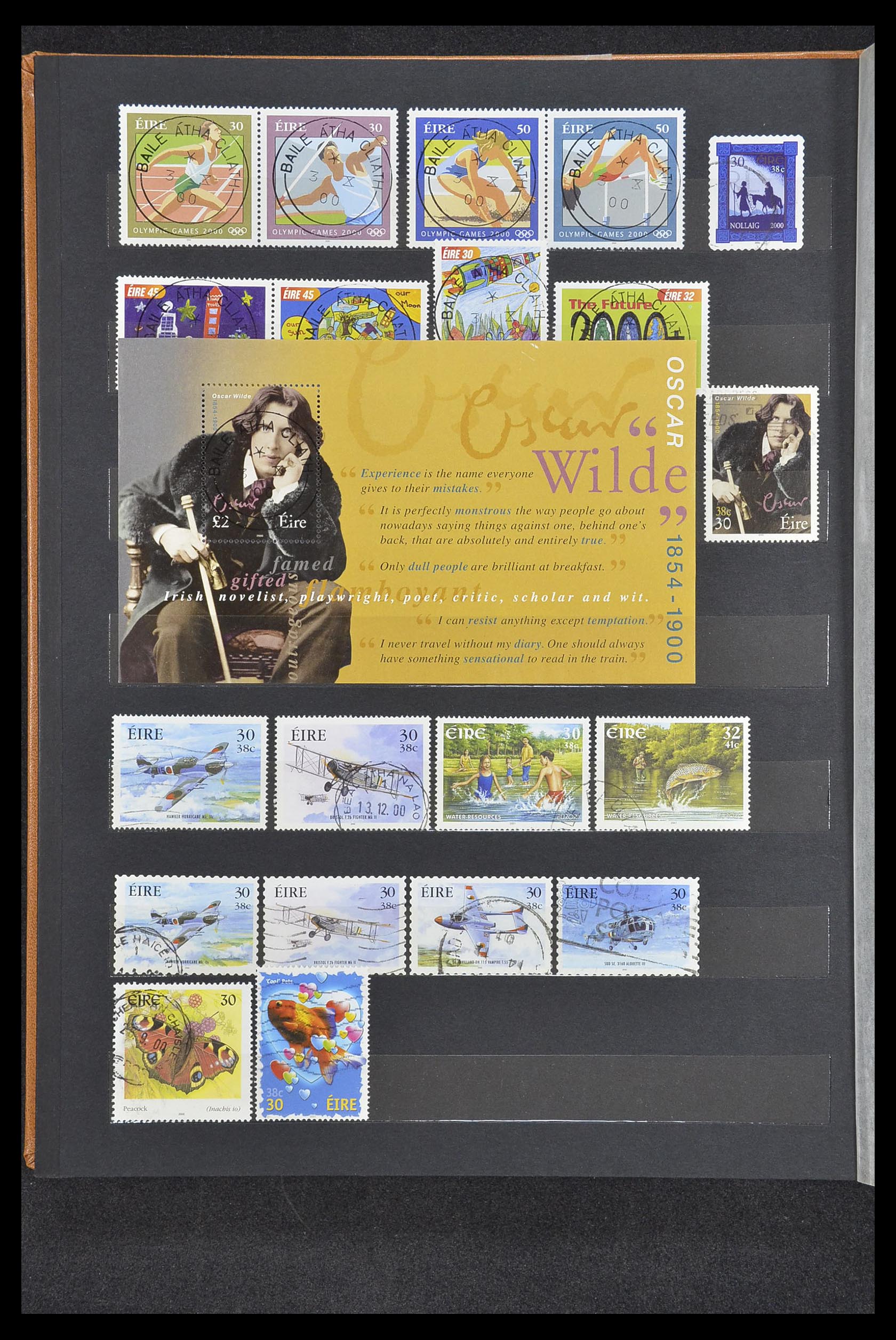 33228 067 - Postzegelverzameling 33228 Ierland 1922-2001.