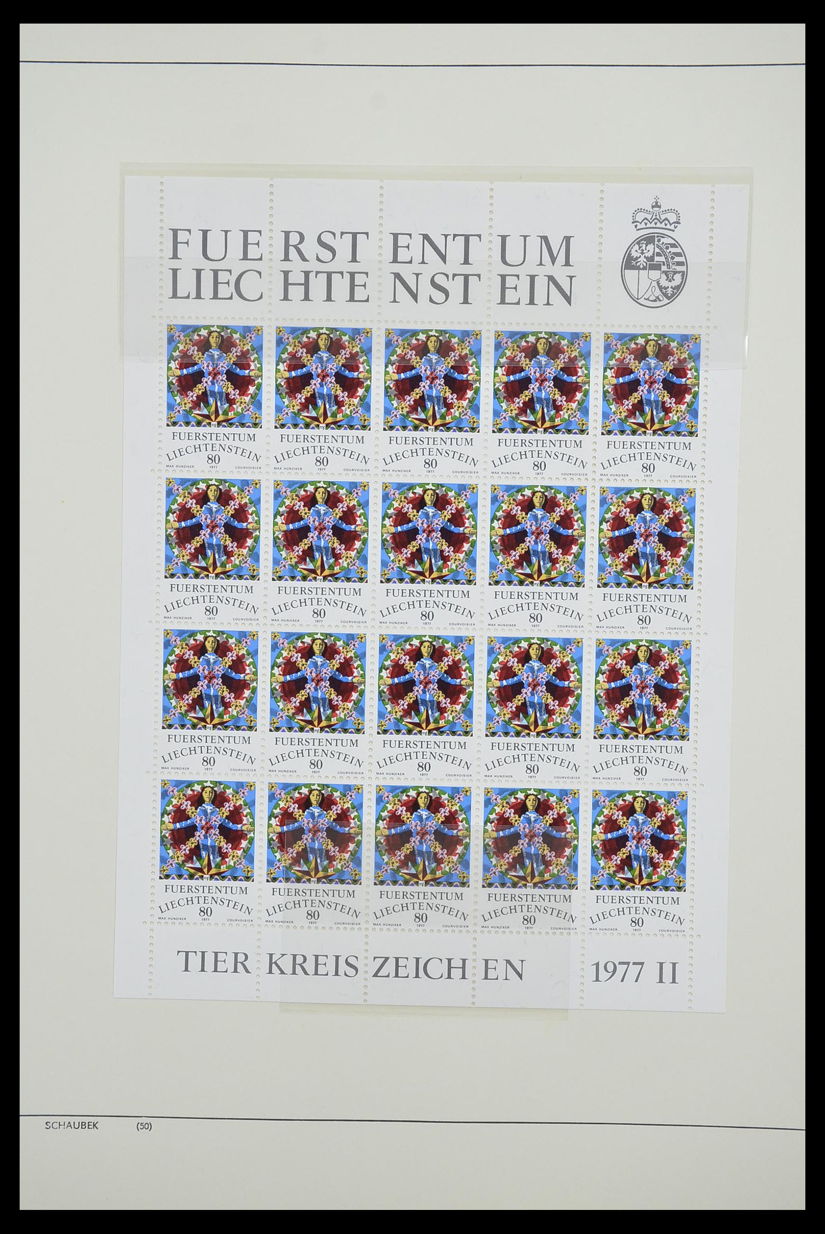 33274 371 - Stamp collection 33274 Liechtenstein 1912-1996.