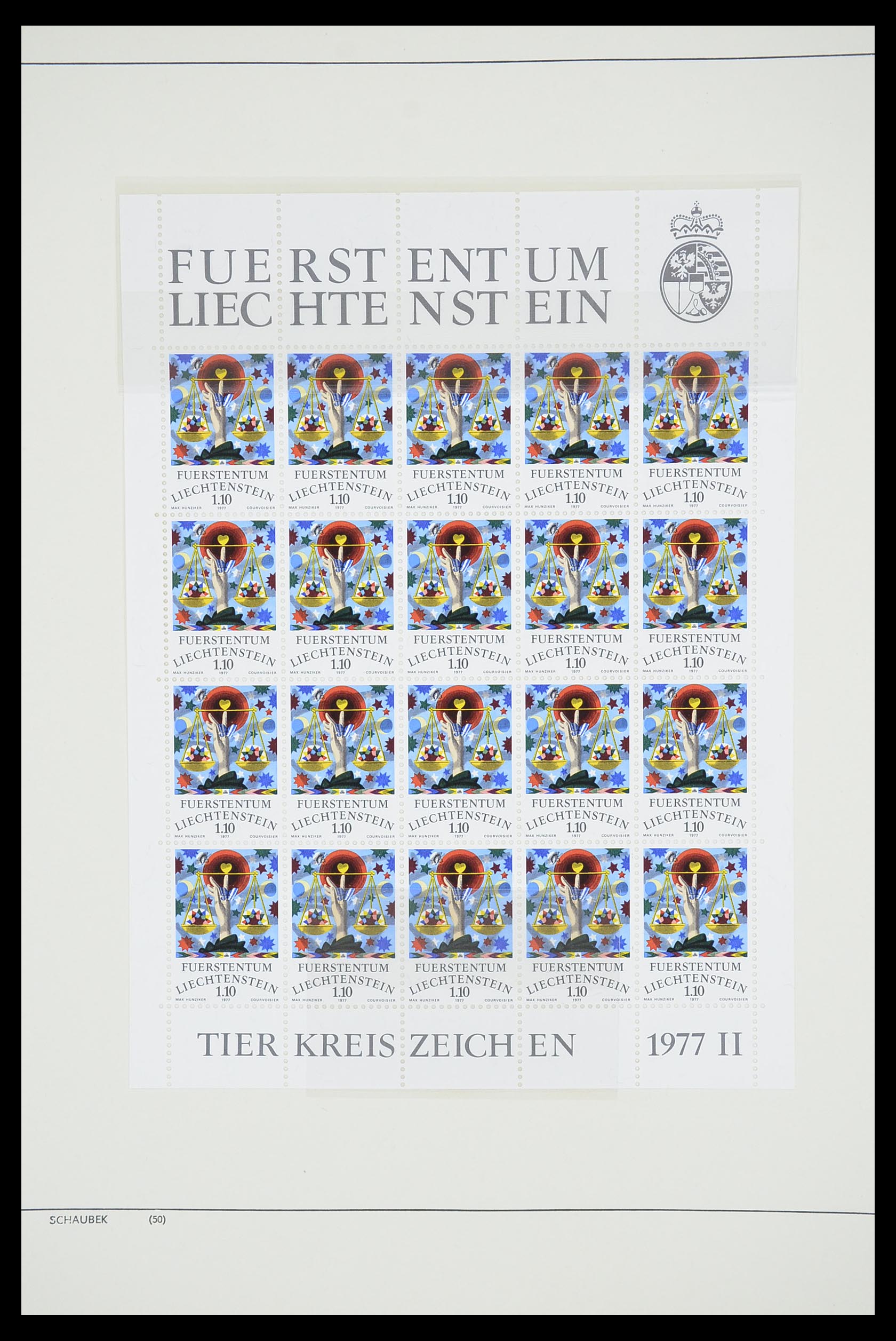 33274 372 - Stamp collection 33274 Liechtenstein 1912-1996.