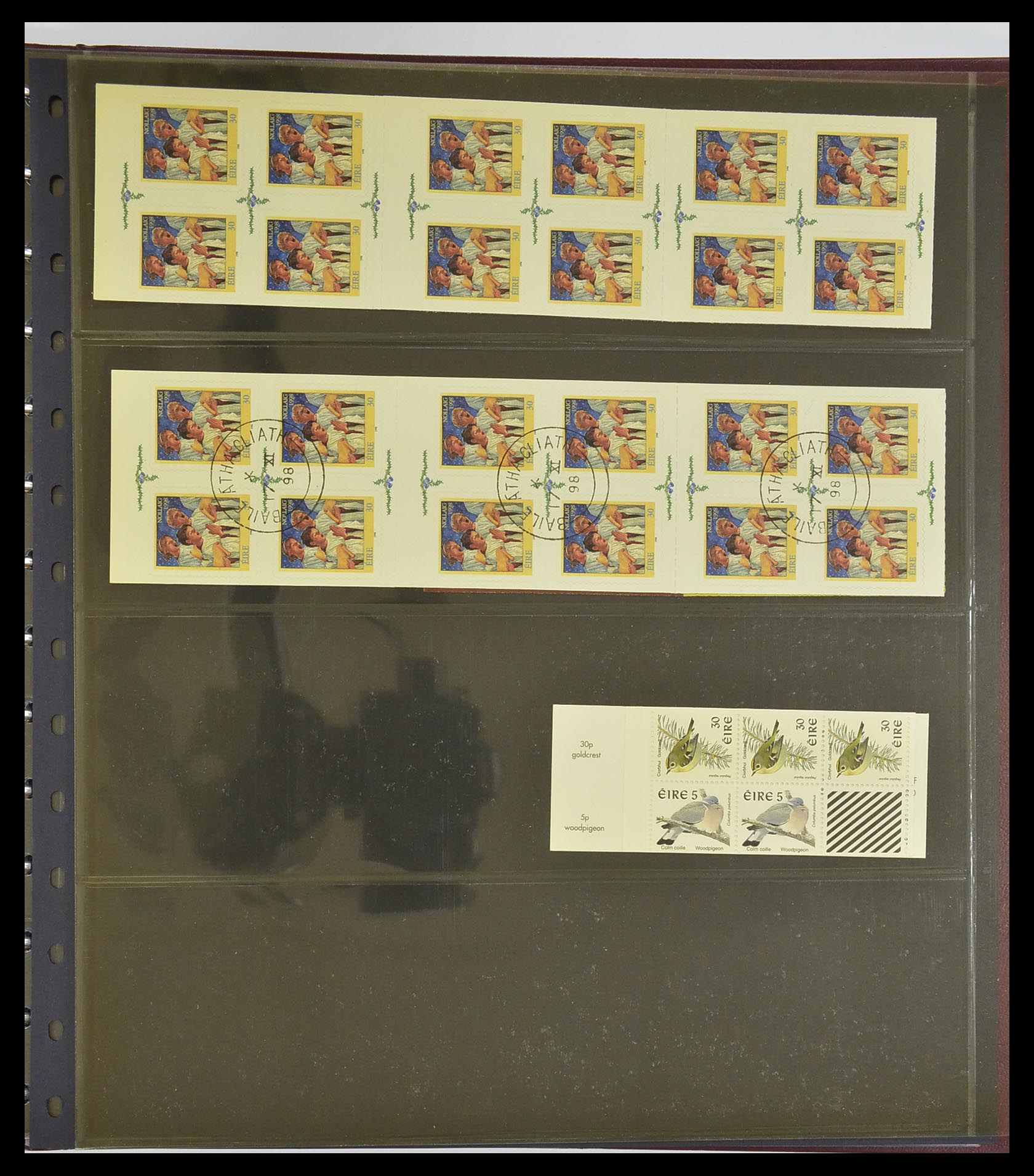 33313 006 - Postzegelverzameling 33313 Ierland postzegelboekjes 1974-2004.