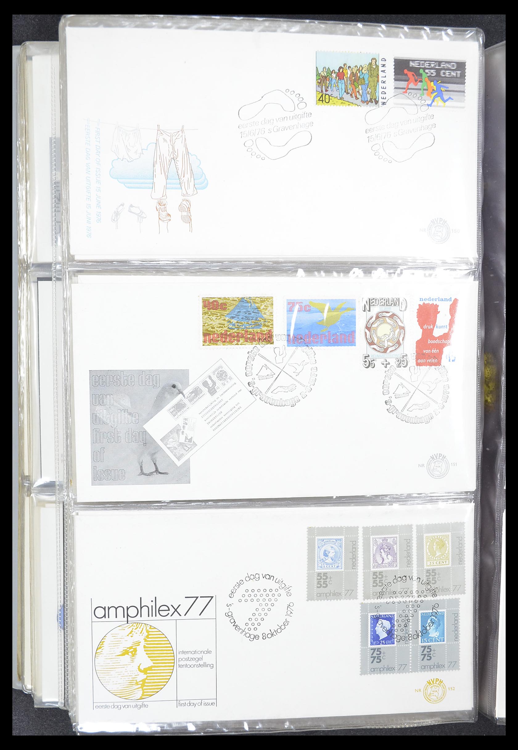 33369 052 - Stamp collection 33369 Netherlands FDC's 1950-1989.
