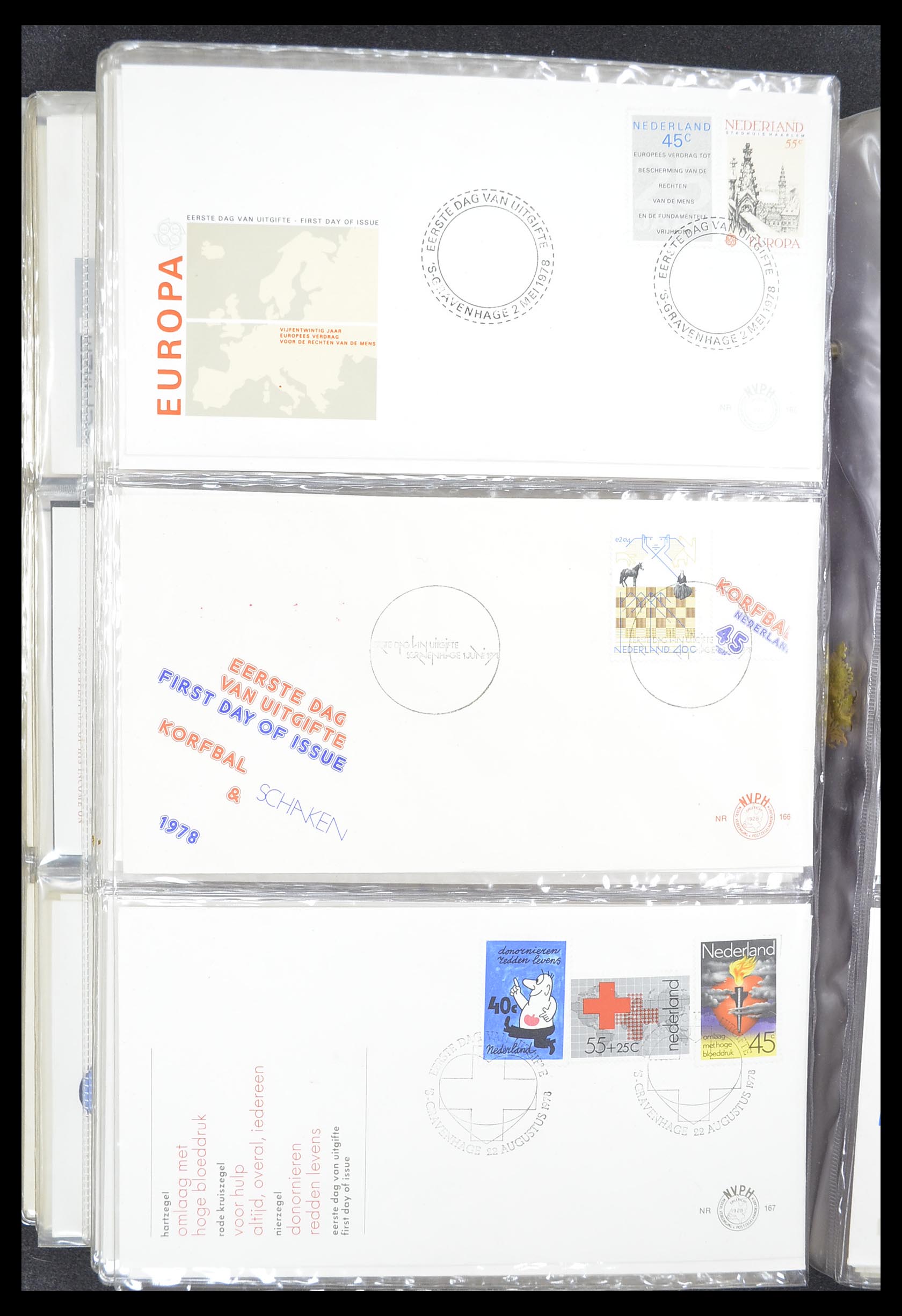 33369 058 - Stamp collection 33369 Netherlands FDC's 1950-1989.