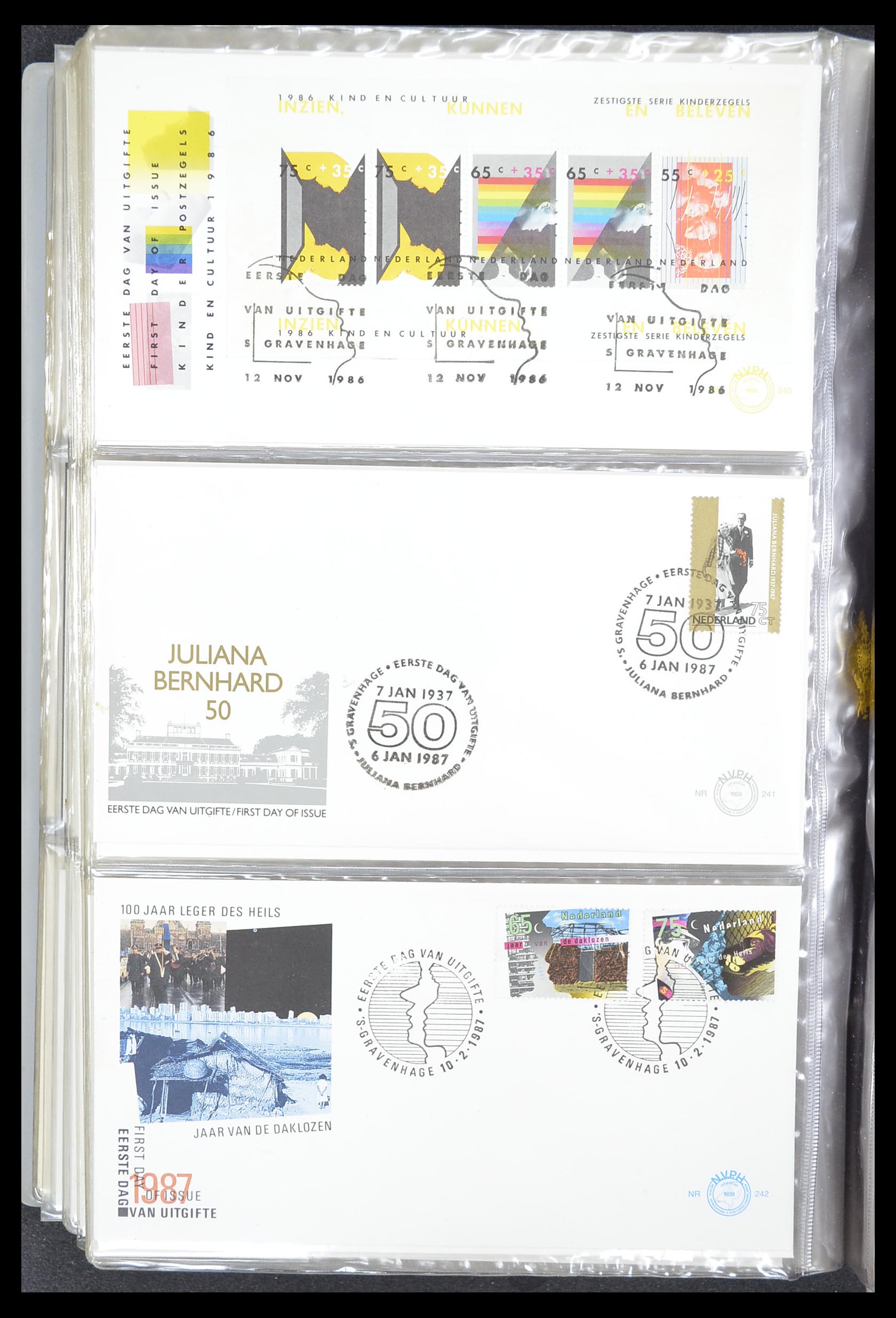 33369 088 - Stamp collection 33369 Netherlands FDC's 1950-1989.