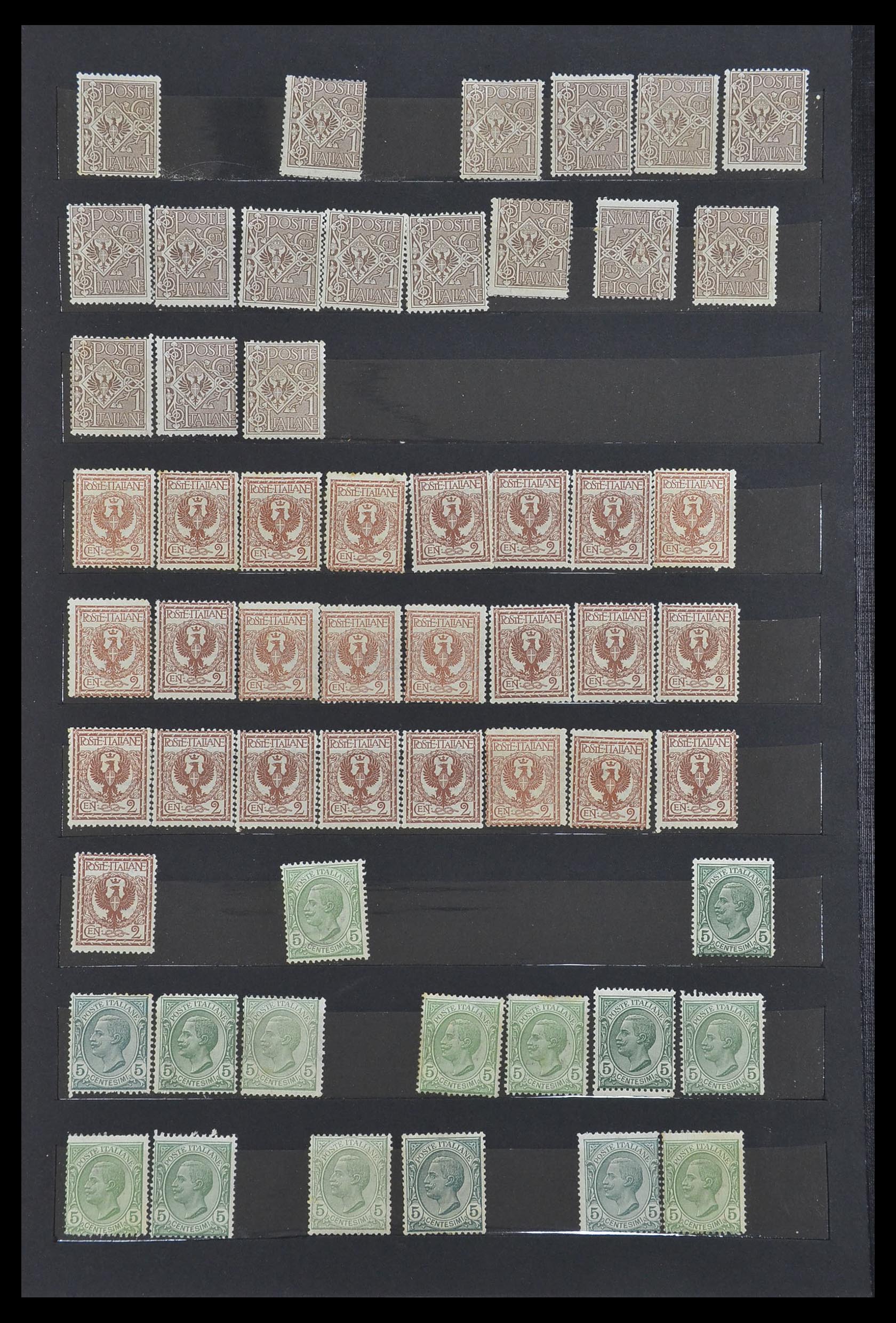 33390 001 - Postzegelverzameling 33390 Italië 1900-1950.
