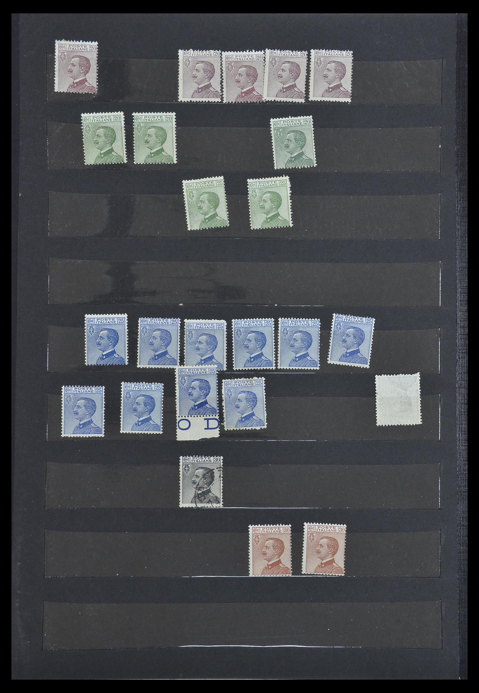33390 003 - Postzegelverzameling 33390 Italië 1900-1950.