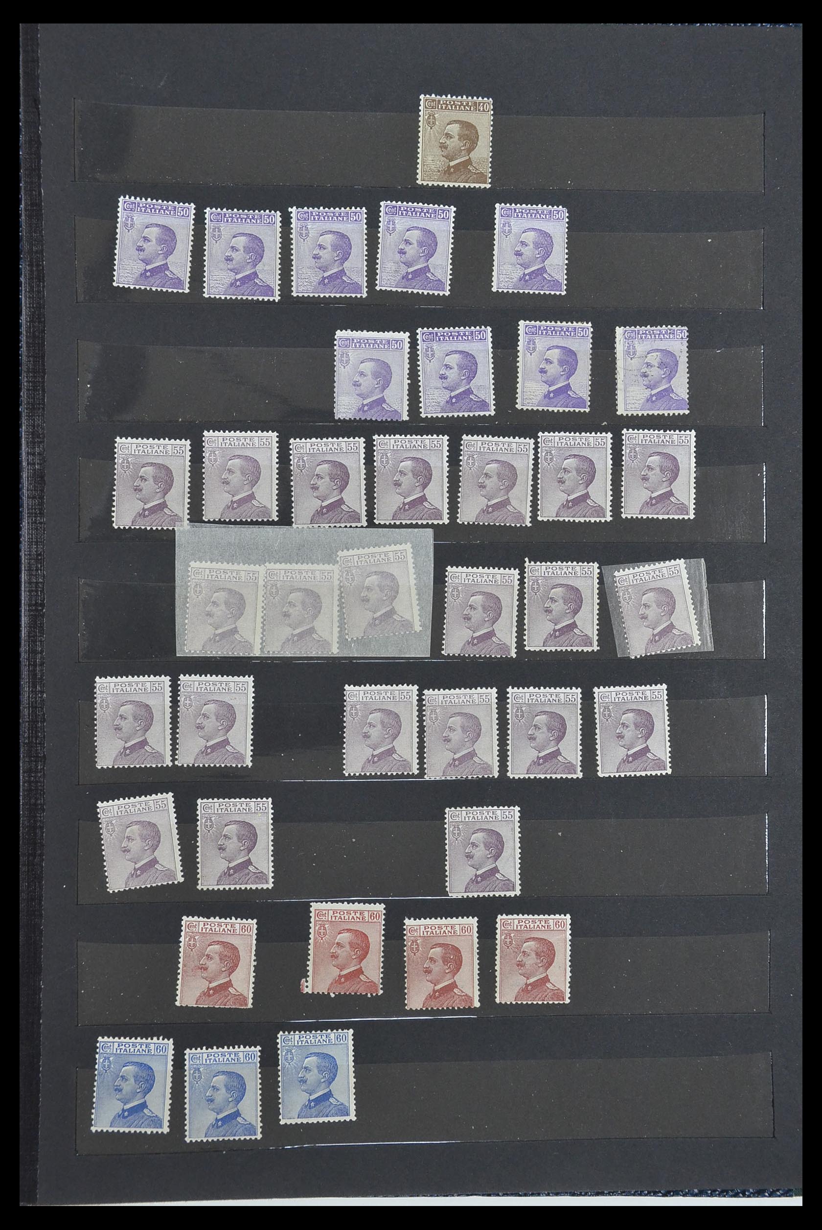 33390 004 - Postzegelverzameling 33390 Italië 1900-1950.