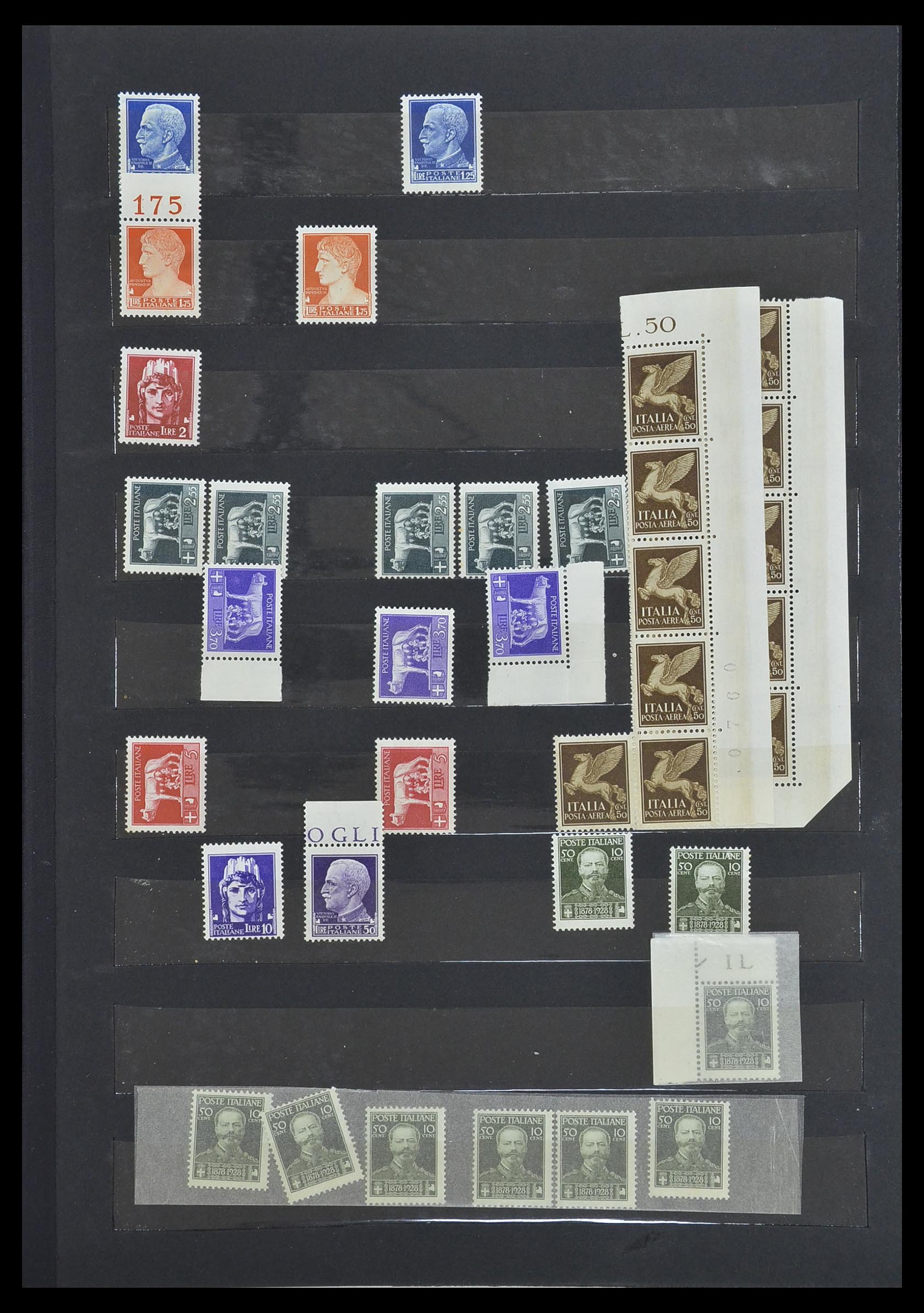33390 013 - Postzegelverzameling 33390 Italië 1900-1950.