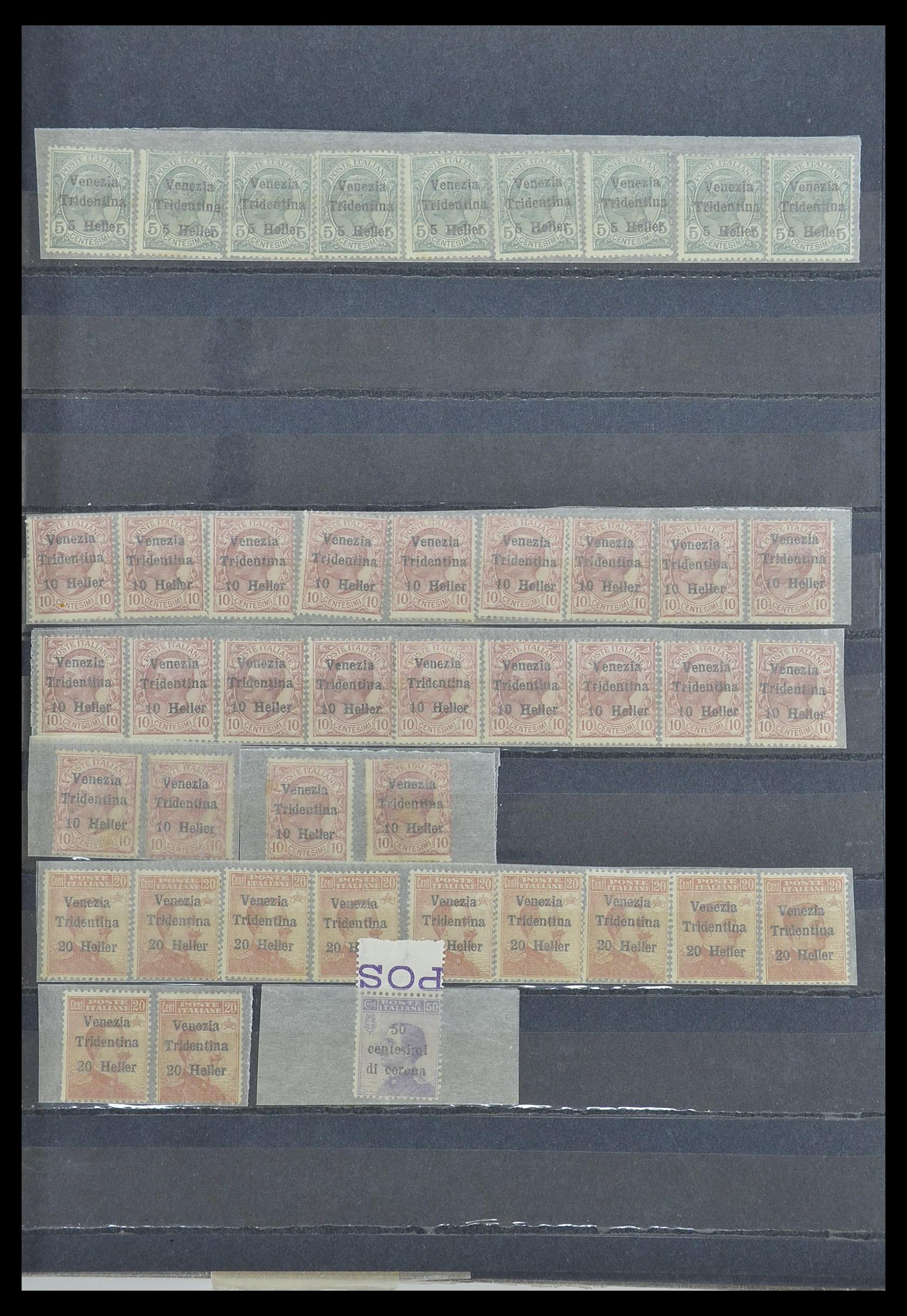 33390 025 - Postzegelverzameling 33390 Italië 1900-1950.