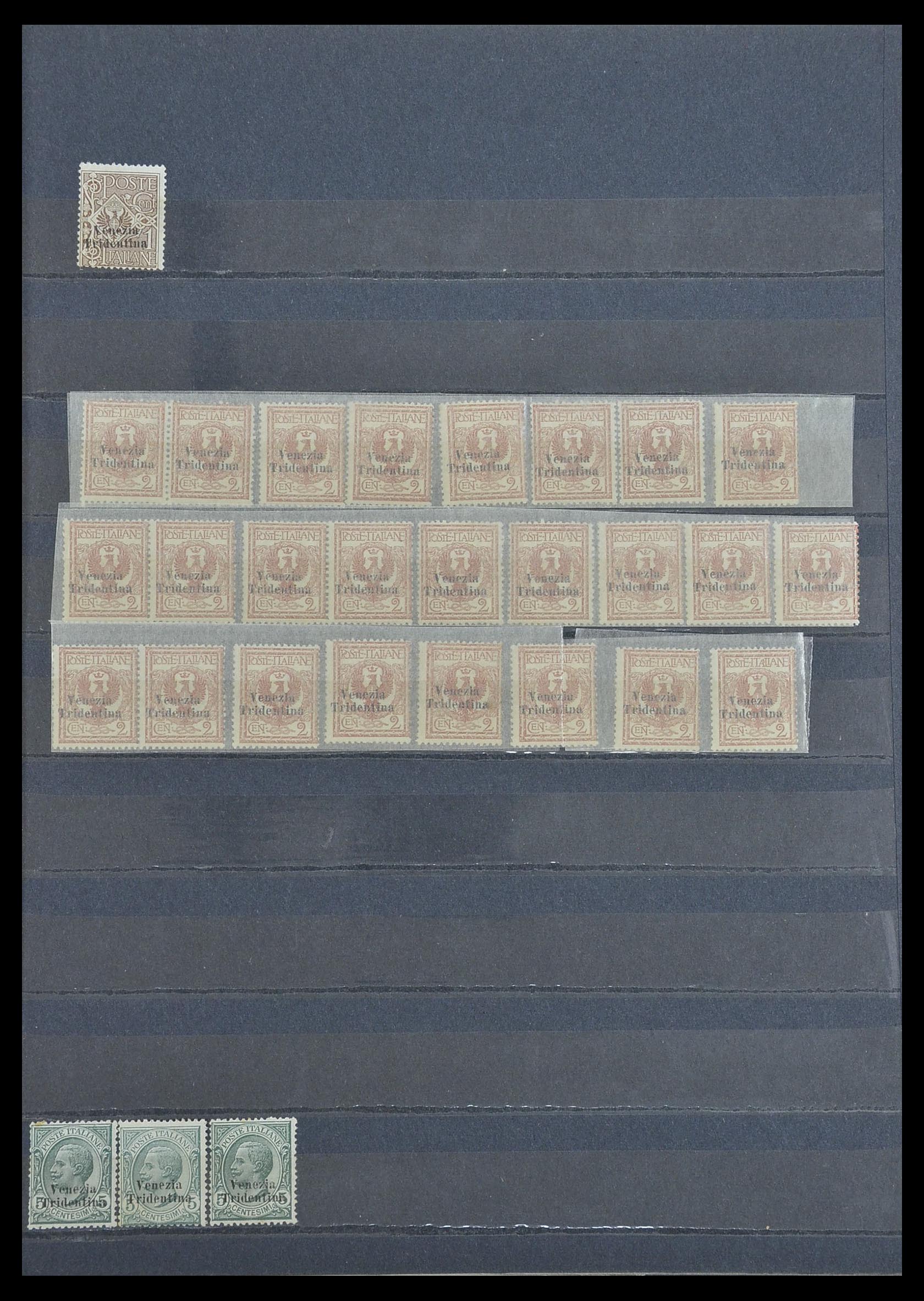 33390 026 - Postzegelverzameling 33390 Italië 1900-1950.