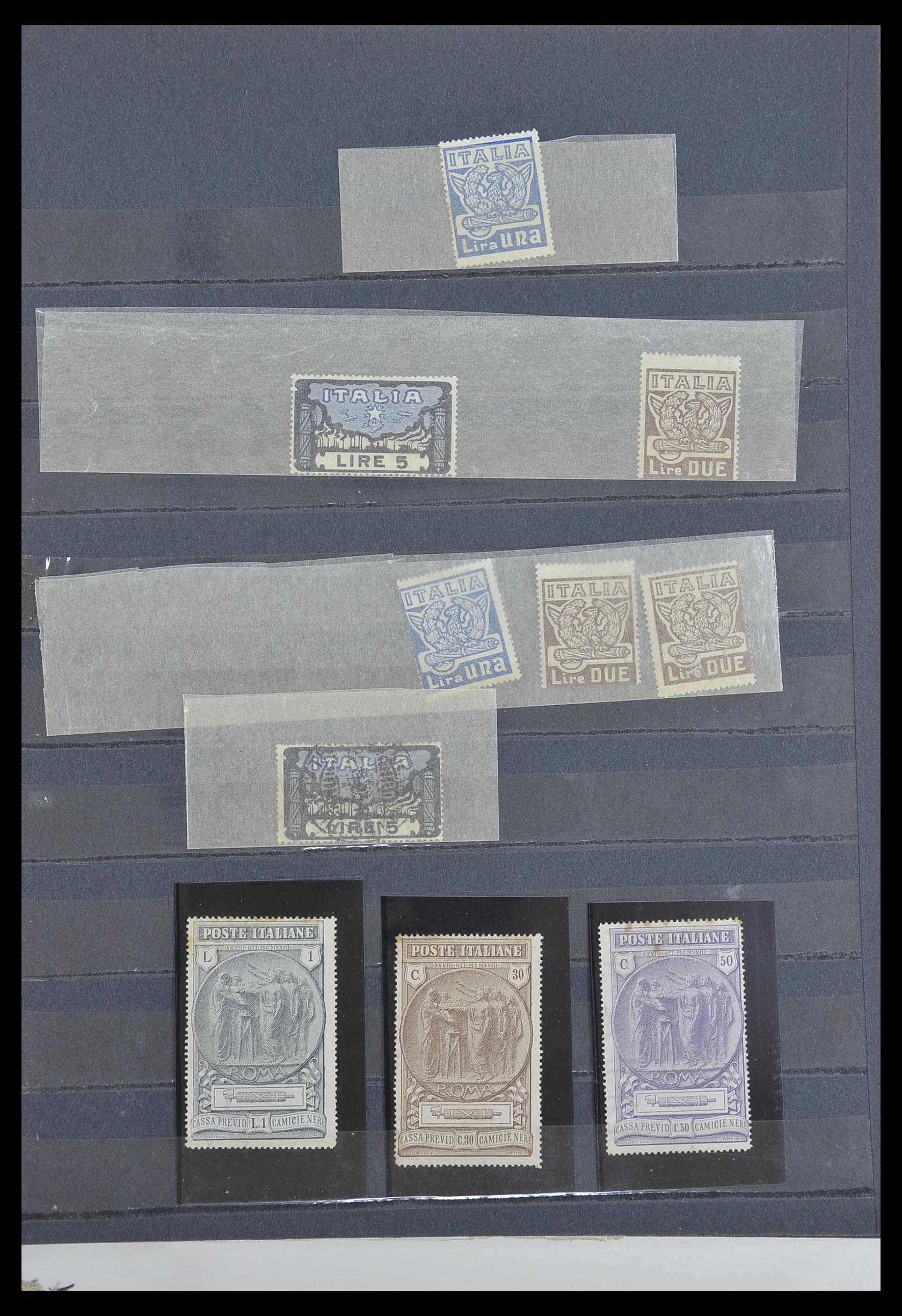 33390 030 - Postzegelverzameling 33390 Italië 1900-1950.