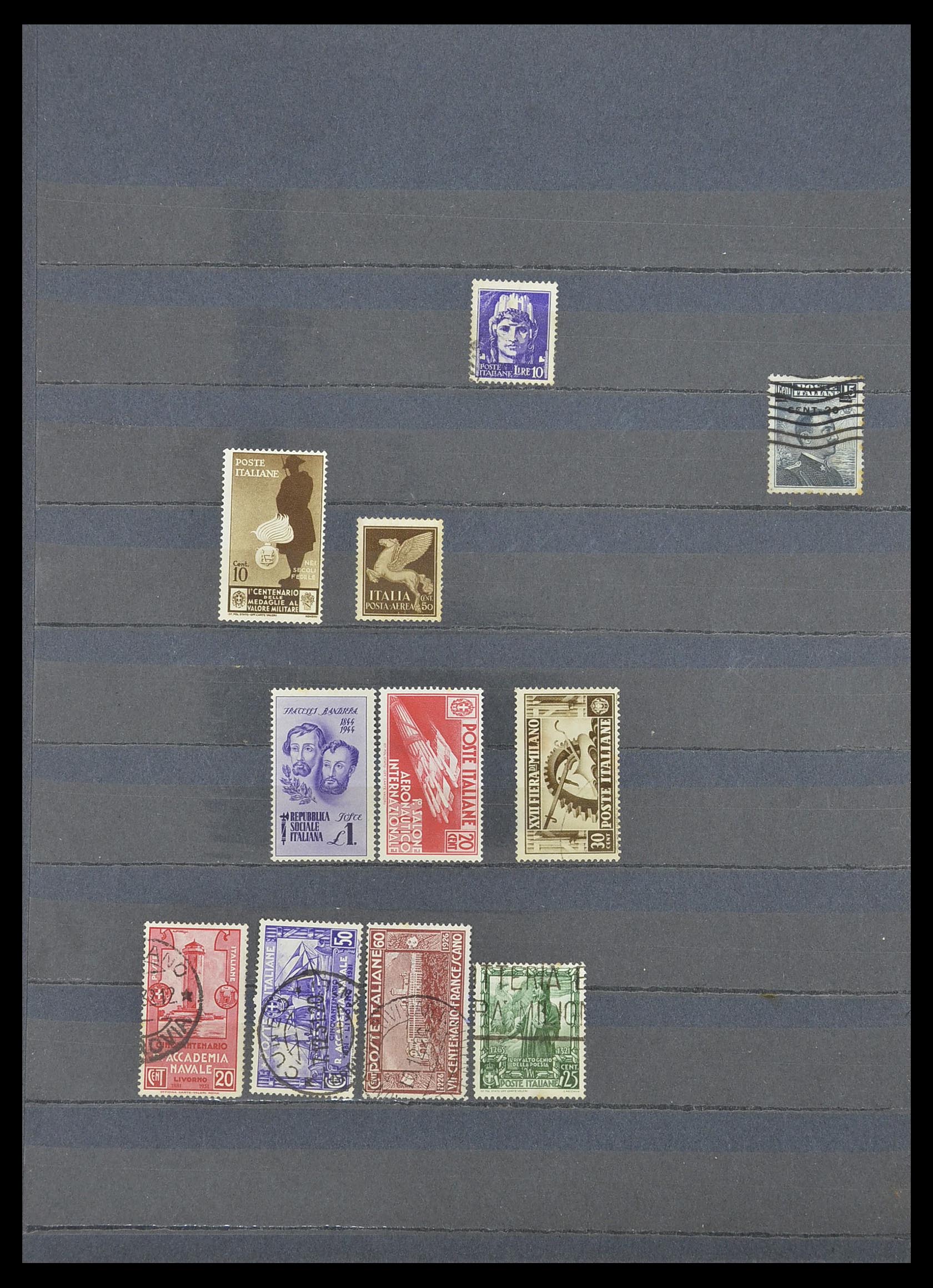33390 051 - Postzegelverzameling 33390 Italië 1900-1950.