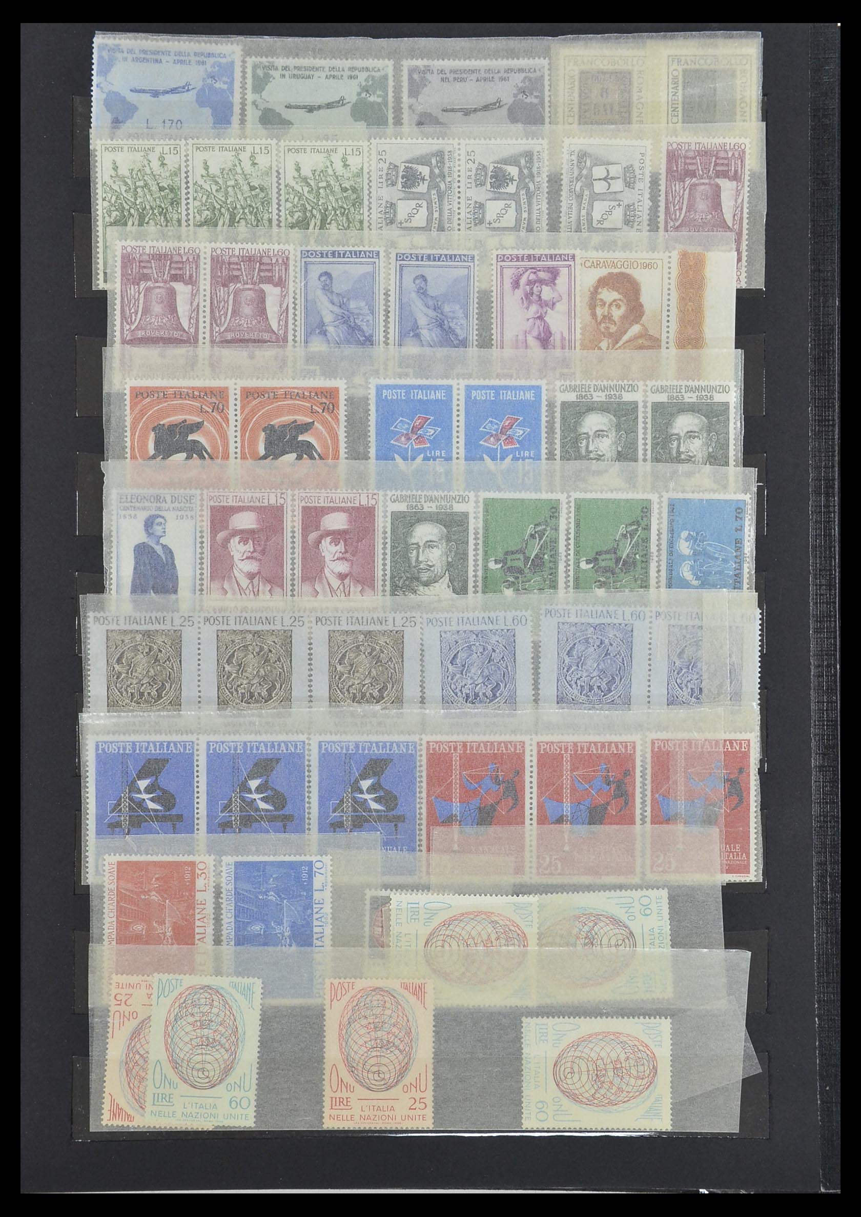 33390 060 - Postzegelverzameling 33390 Italië 1900-1950.