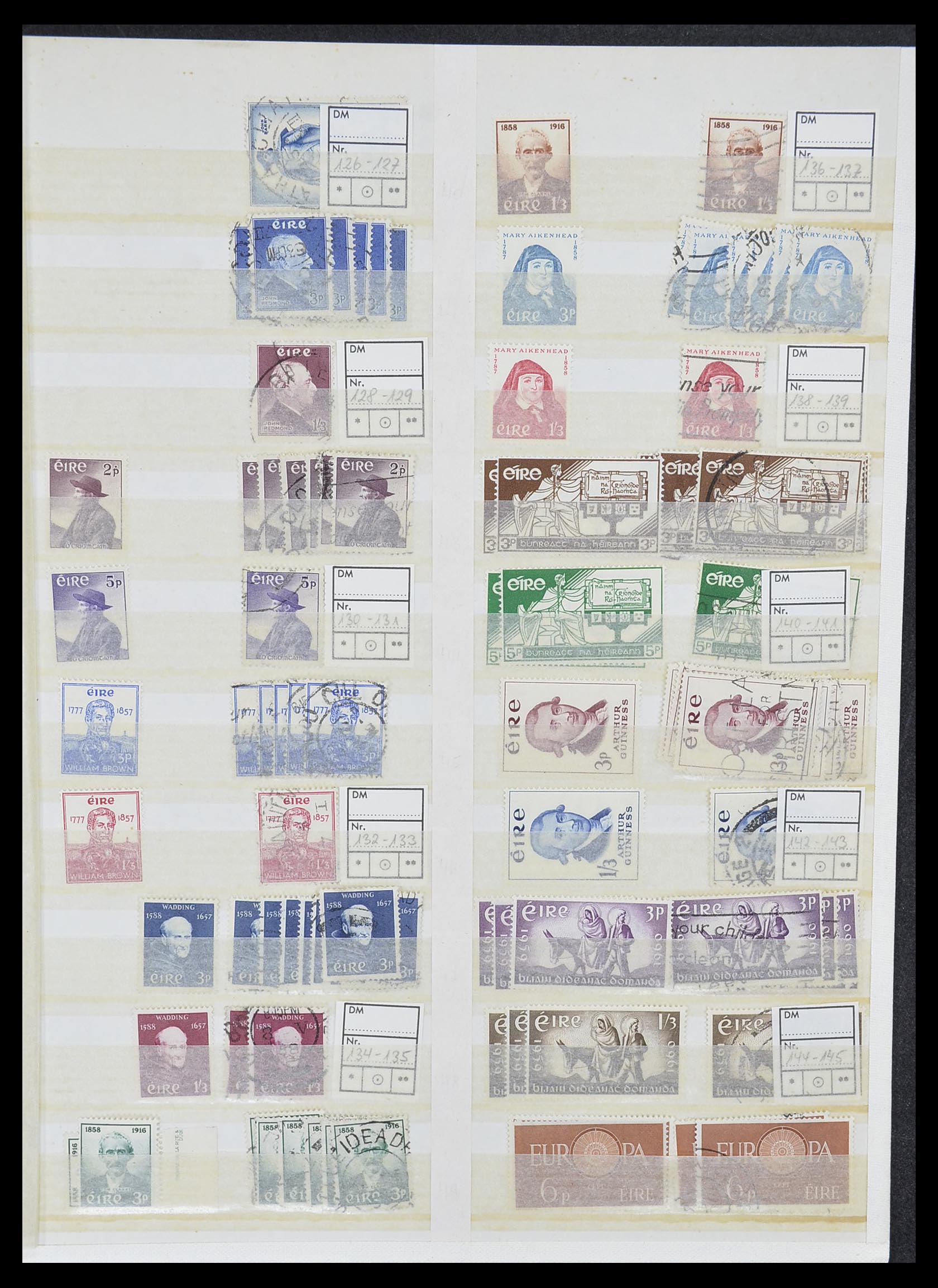 33396 006 - Postzegelverzameling 33396 Ierland 1922-2004.