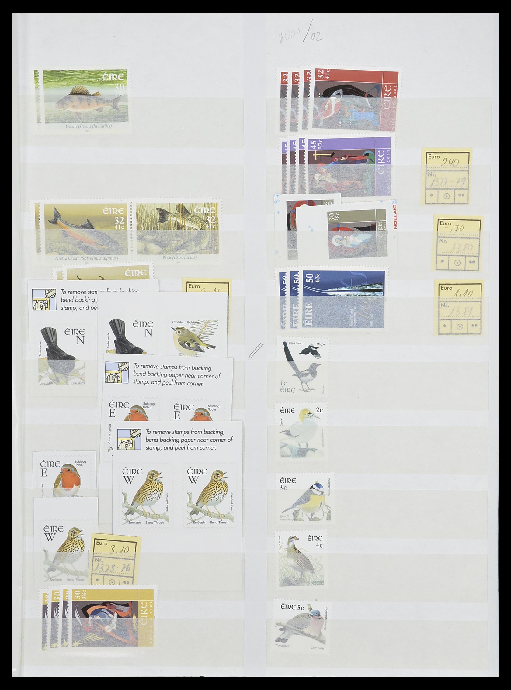 33396 111 - Postzegelverzameling 33396 Ierland 1922-2004.