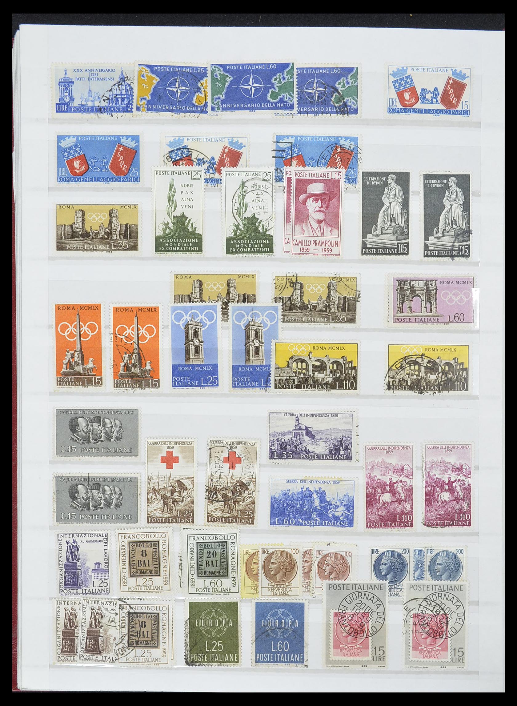 33422 031 - Postzegelverzameling 33422 Italië en Staten 1850-1974.