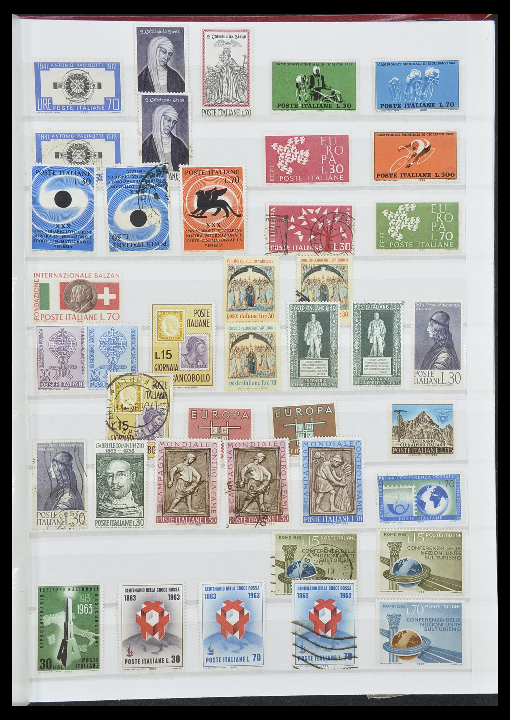 33422 034 - Postzegelverzameling 33422 Italië en Staten 1850-1974.