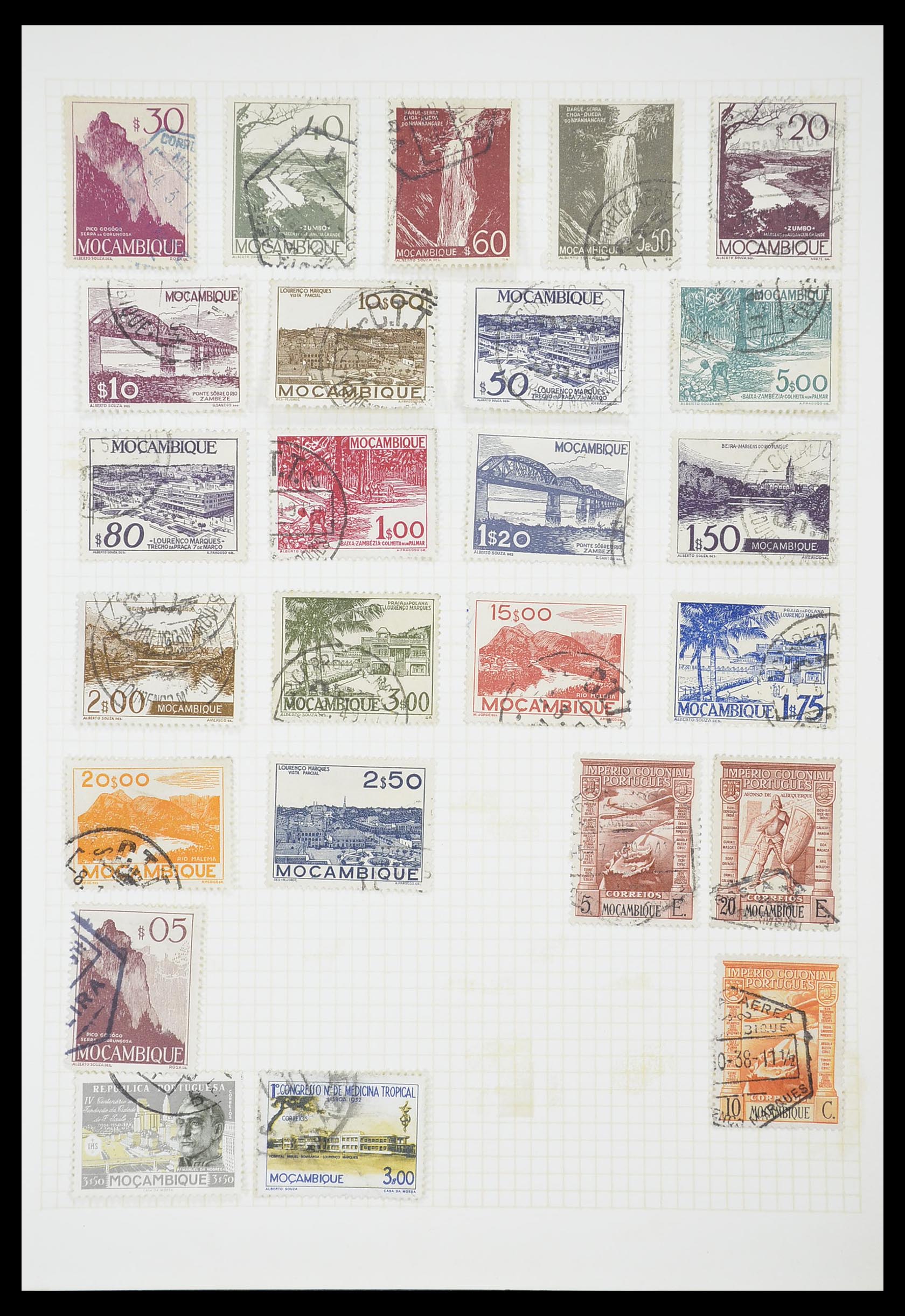 33429 051 - Postzegelverzameling 33429 Portugese koloniën 1868-1960.