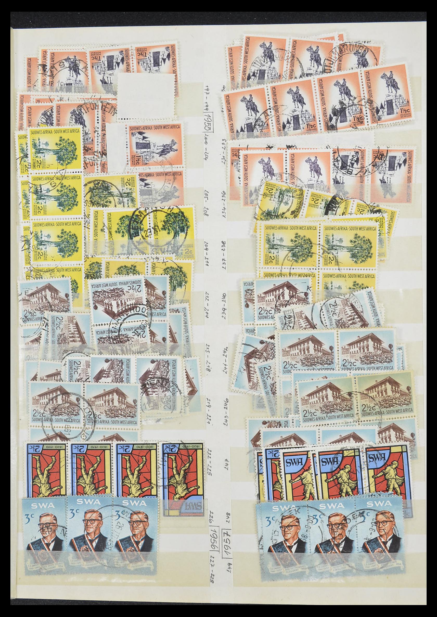 33431 003 - Postzegelverzameling 33431 Zuid West Afrika 1930-1960.