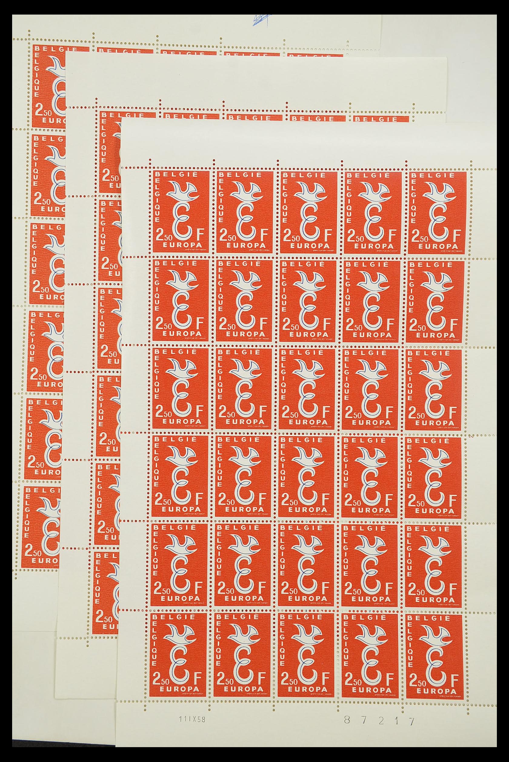 33446 004 - Postzegelverzameling 33446 Europa CEPT 1956-1961 engros.