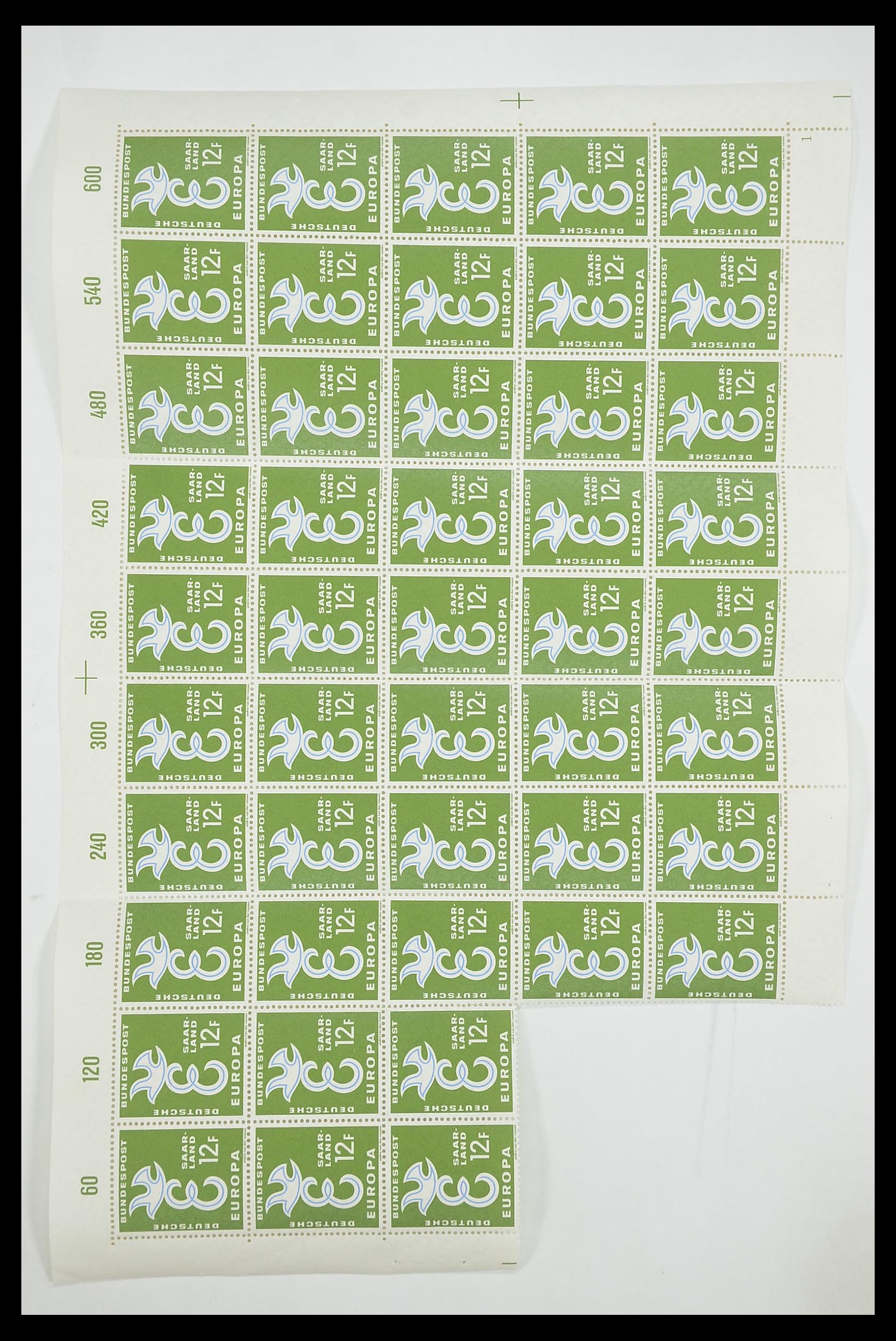 33446 033 - Postzegelverzameling 33446 Europa CEPT 1956-1961 engros.