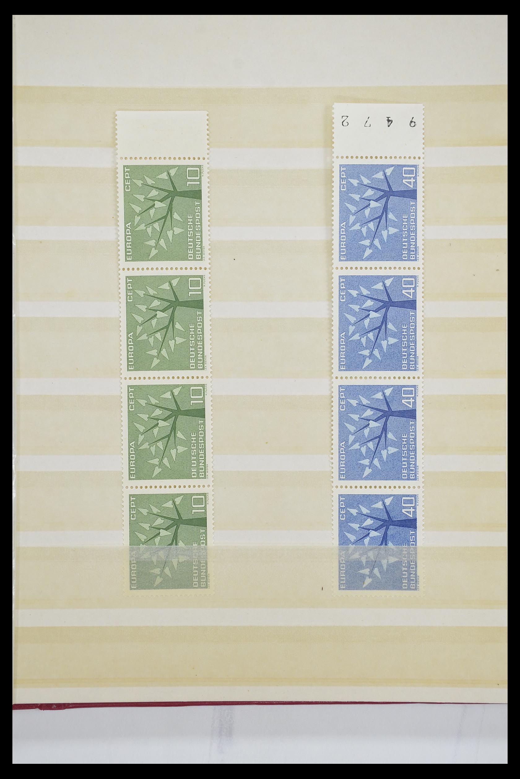 33446 049 - Postzegelverzameling 33446 Europa CEPT 1956-1961 engros.