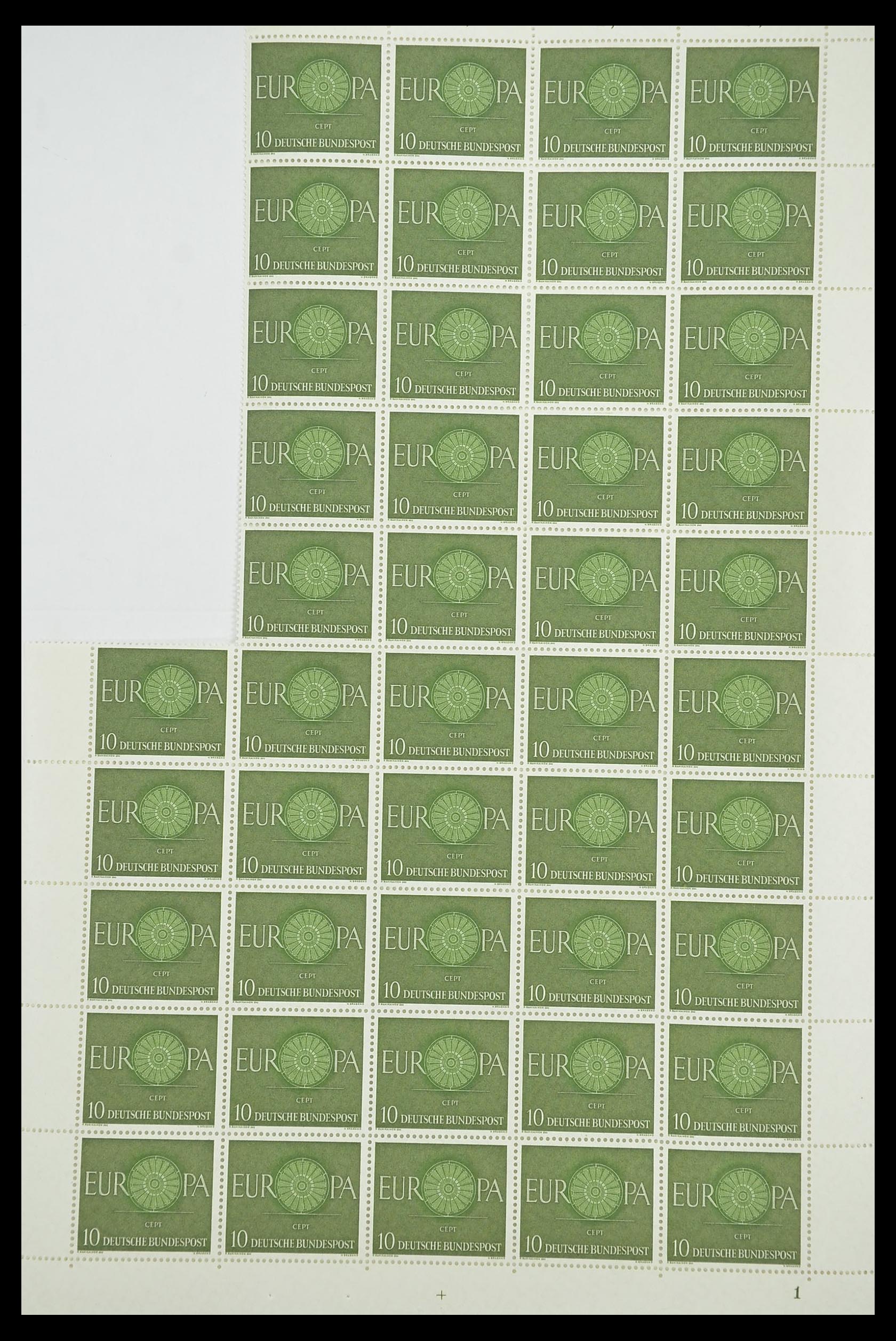 33446 082 - Postzegelverzameling 33446 Europa CEPT 1956-1961 engros.