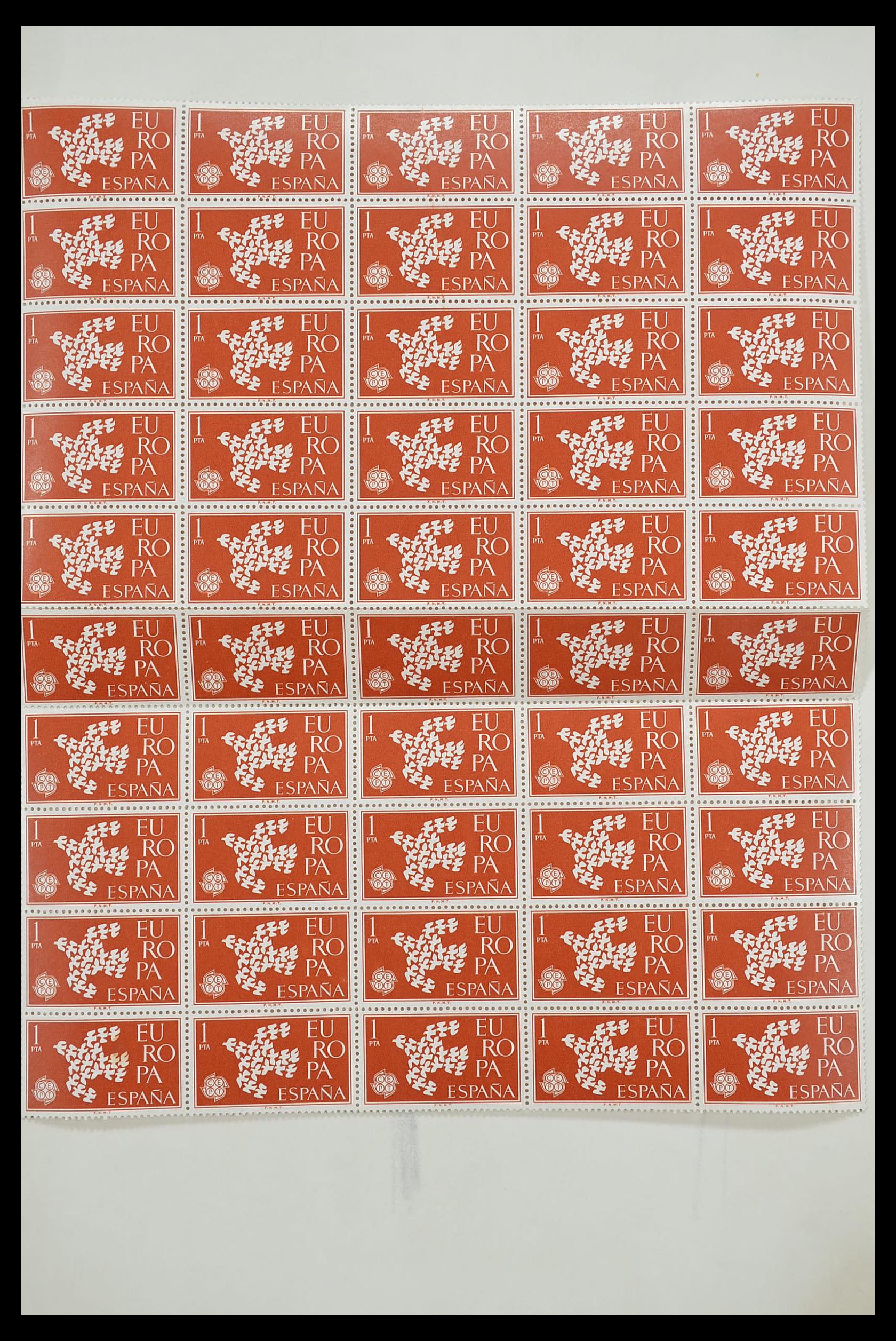33446 260 - Postzegelverzameling 33446 Europa CEPT 1956-1961 engros.
