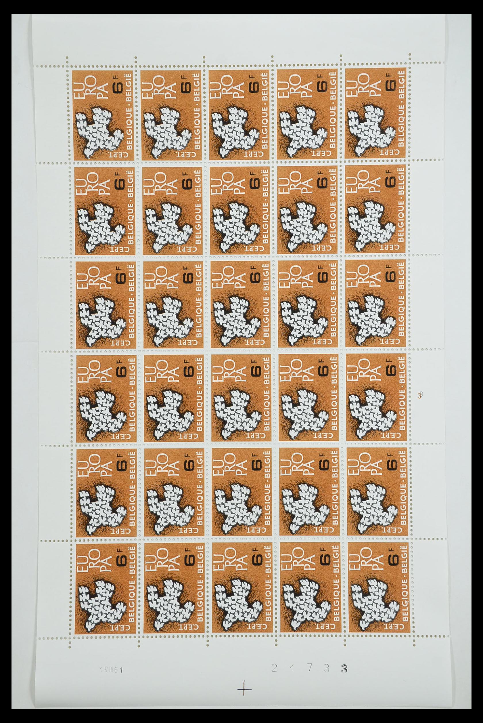 33446 274 - Stamp collection 33446 Europa CEPT 1956-1961 engros.