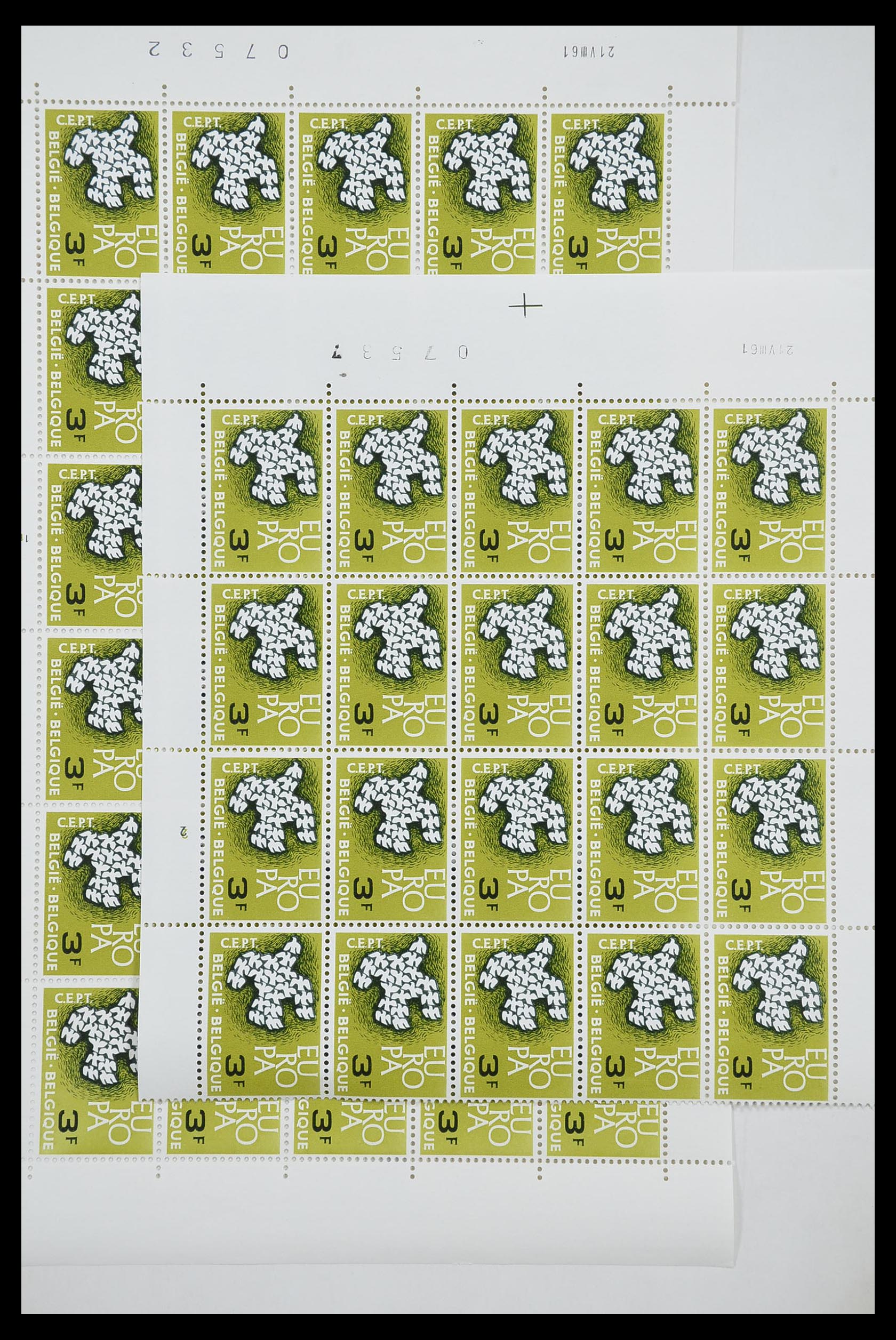 33446 281 - Postzegelverzameling 33446 Europa CEPT 1956-1961 engros.