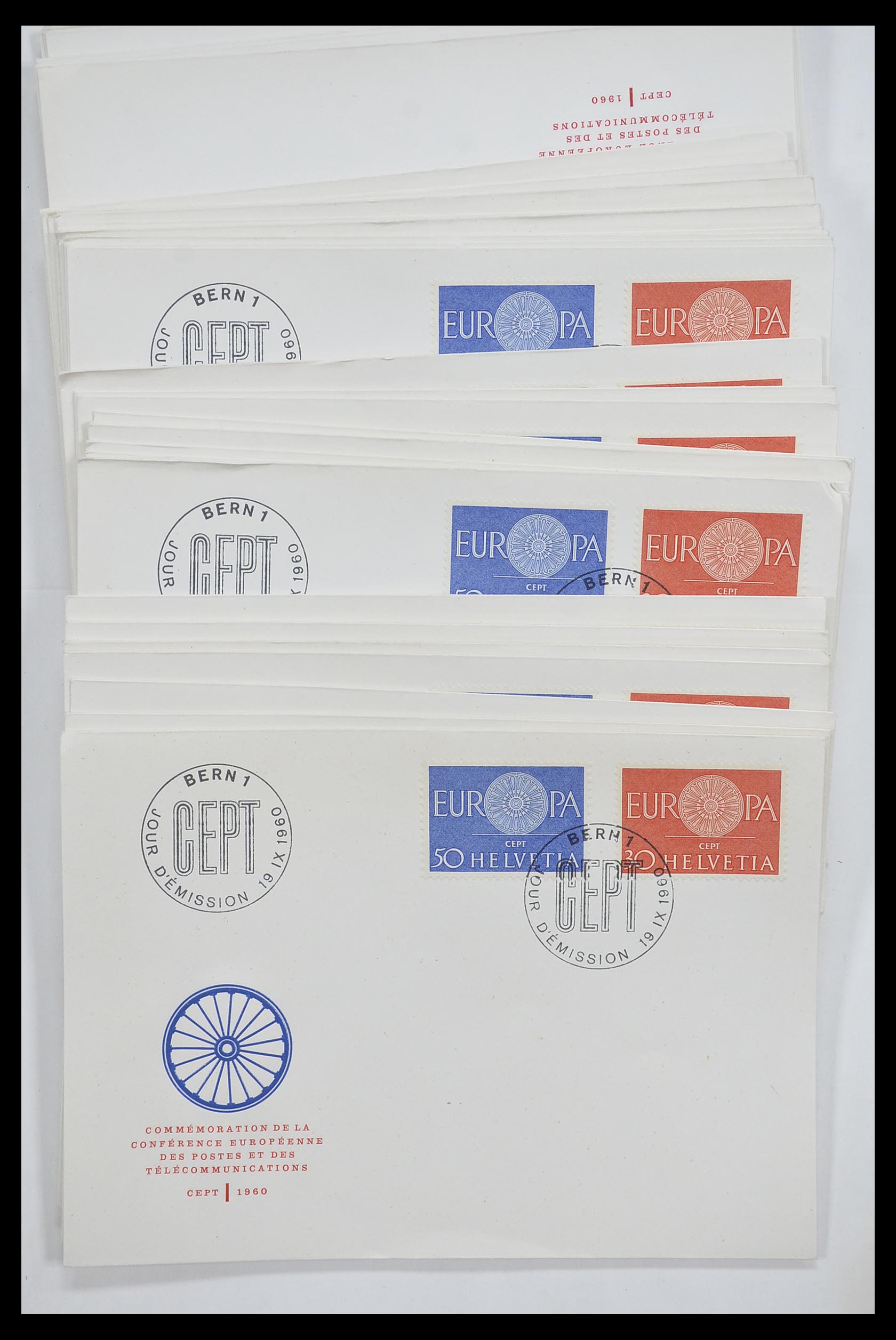 33446 285 - Postzegelverzameling 33446 Europa CEPT 1956-1961 engros.