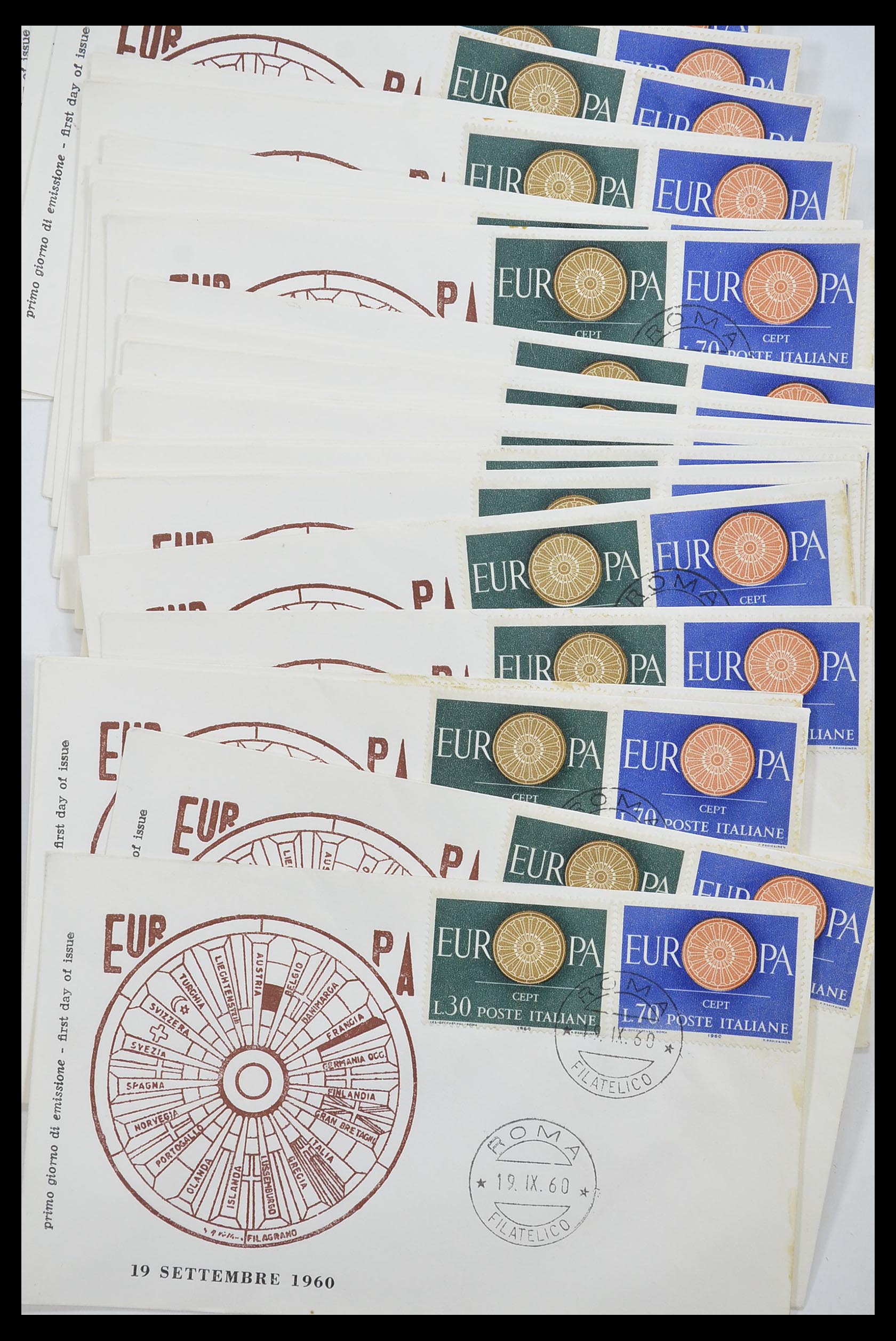 33446 294 - Postzegelverzameling 33446 Europa CEPT 1956-1961 engros.