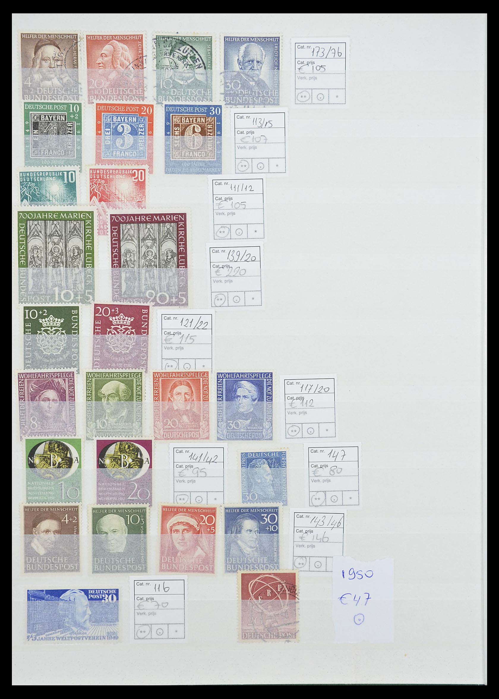 33447 008 - Stamp collection 33447 World key stamps 1900-1955.