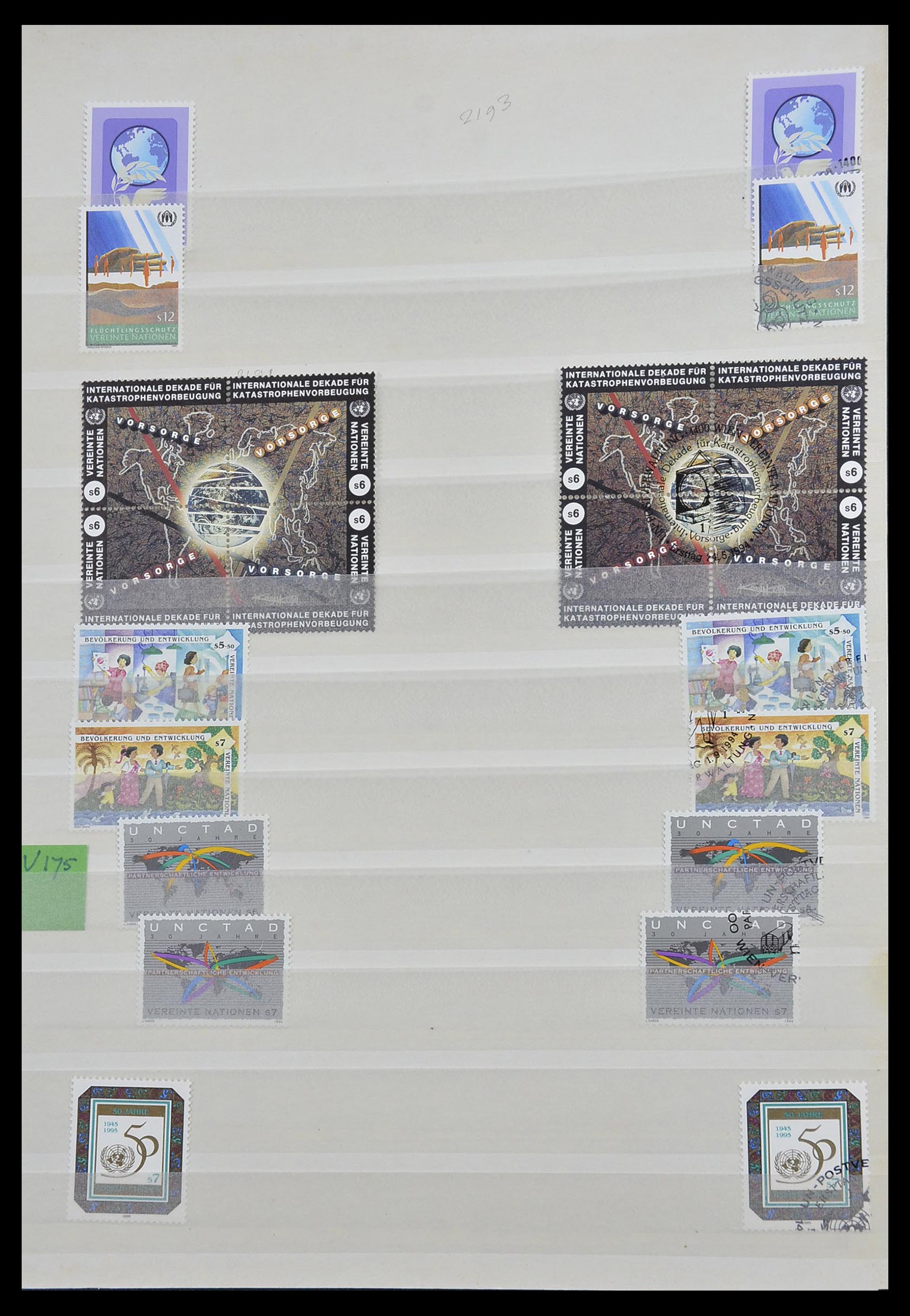 33467 062 - Postzegelverzameling 33467 Verenigde Naties 1969-1999.