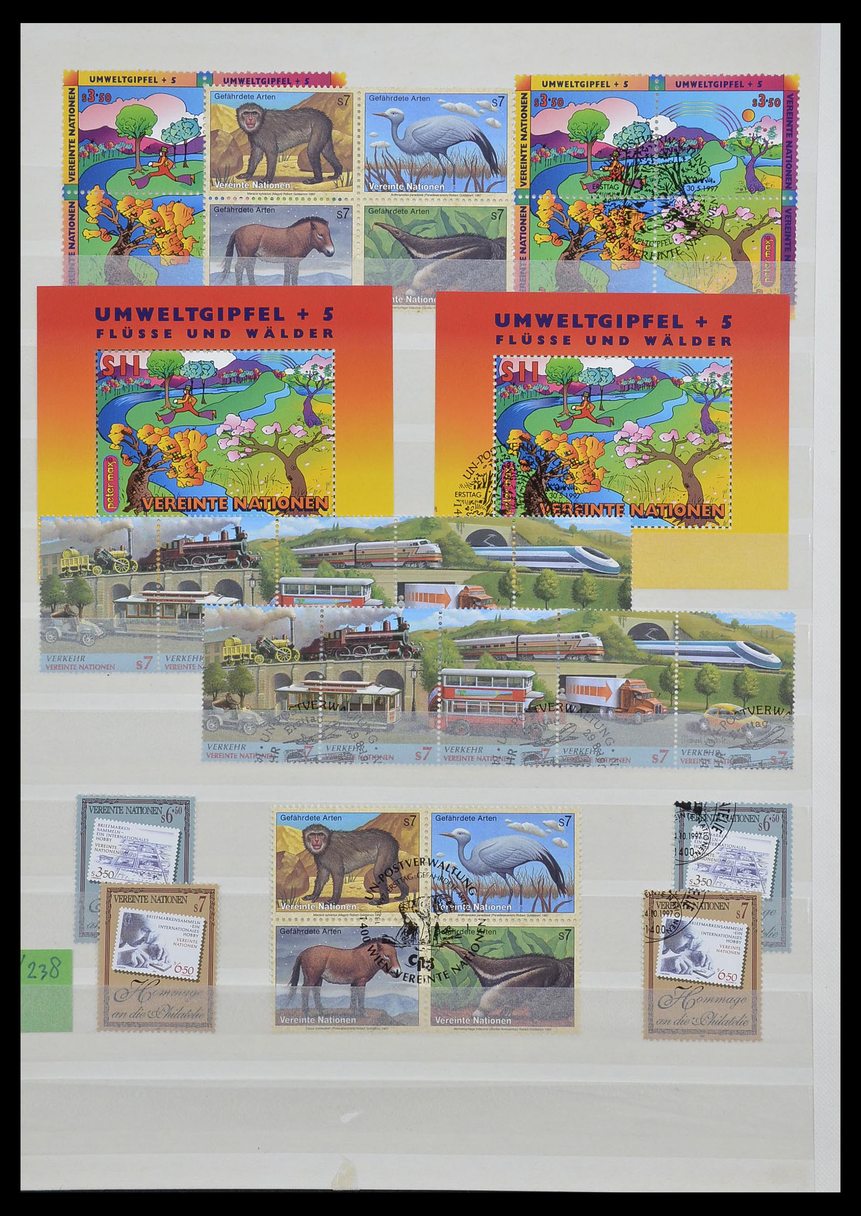 33467 067 - Postzegelverzameling 33467 Verenigde Naties 1969-1999.