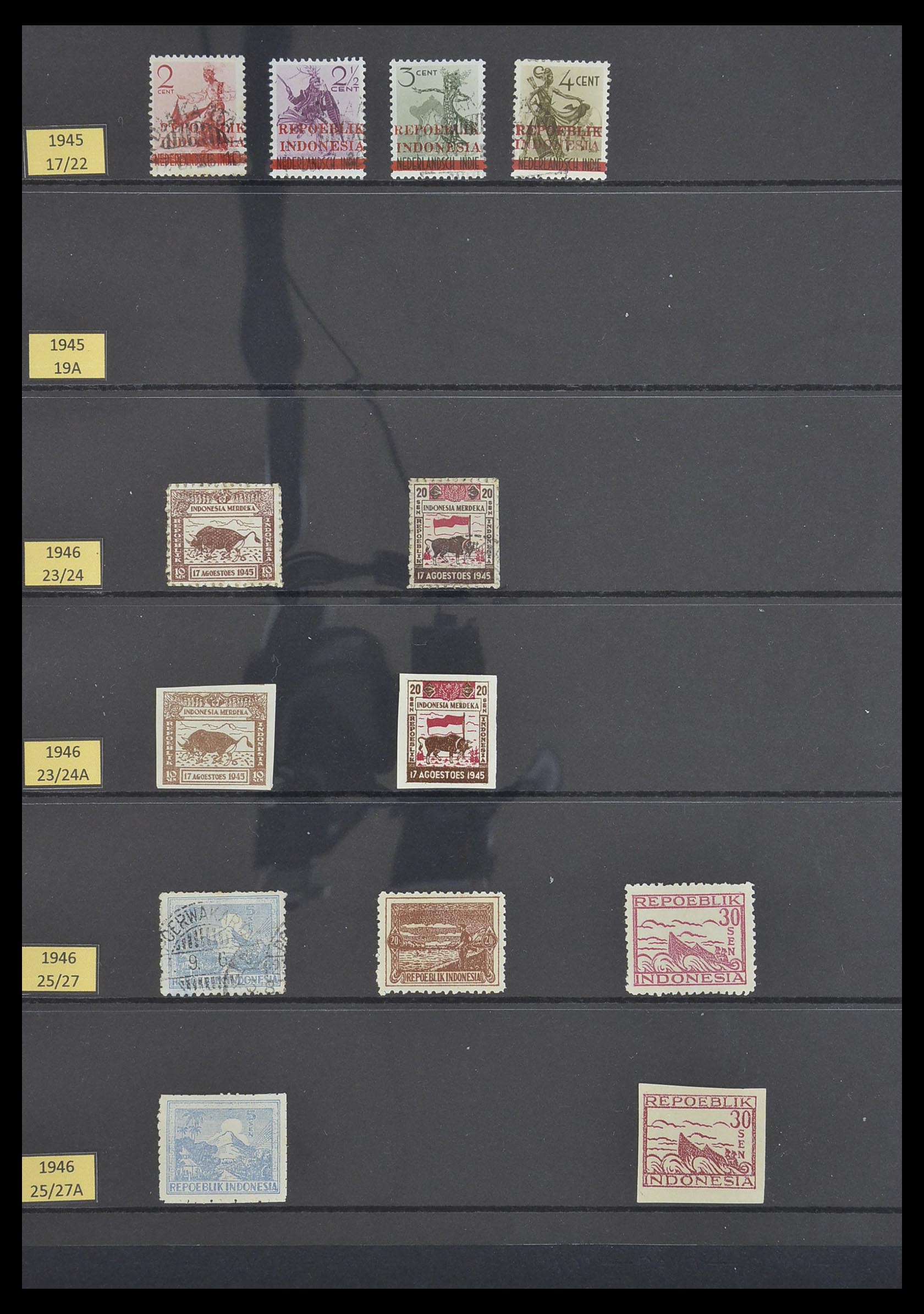 33483 002 - Postzegelverzameling 33483 Indonesië 1945-1999.