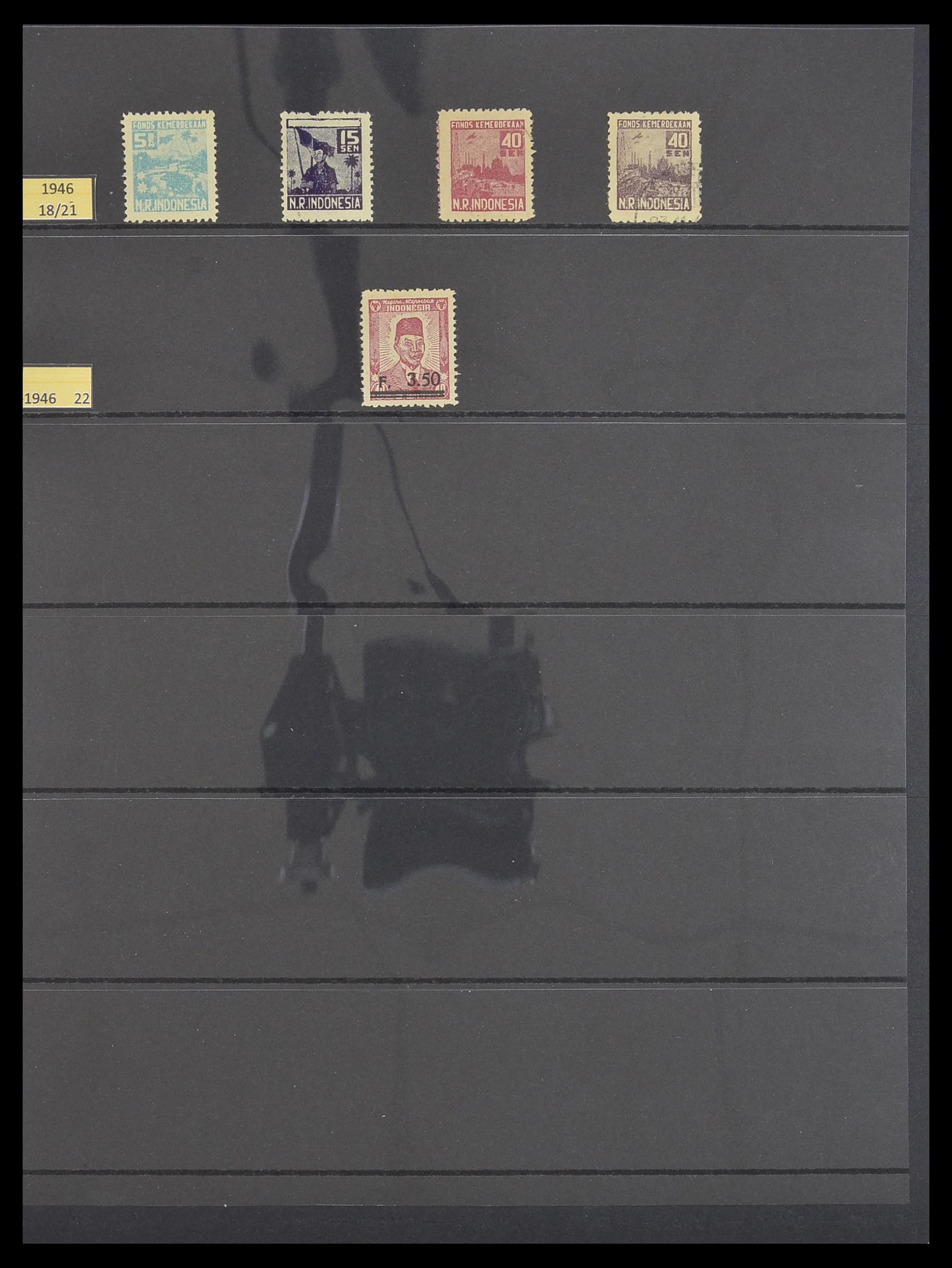 33483 008 - Postzegelverzameling 33483 Indonesië 1945-1999.