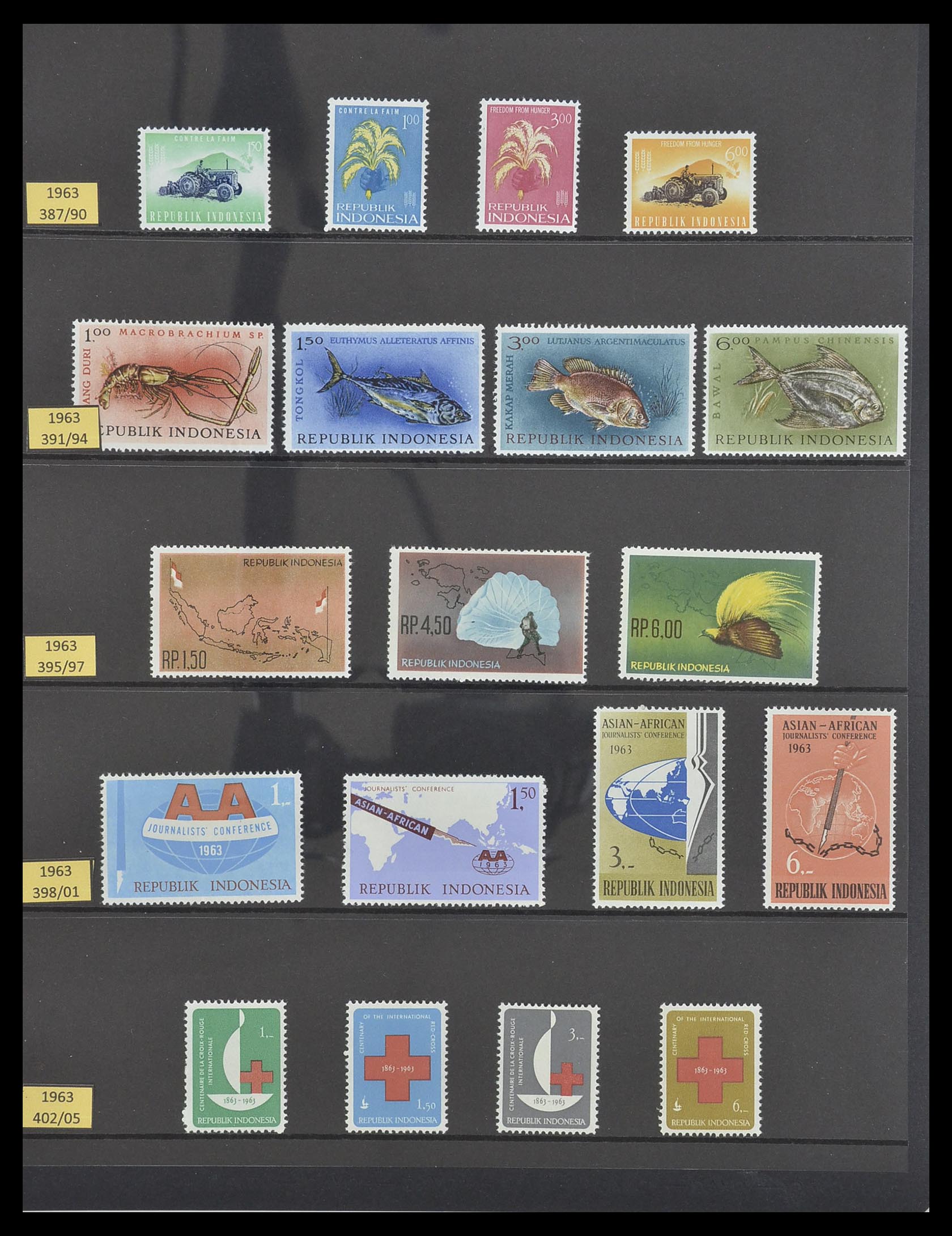 33483 028 - Postzegelverzameling 33483 Indonesië 1945-1999.