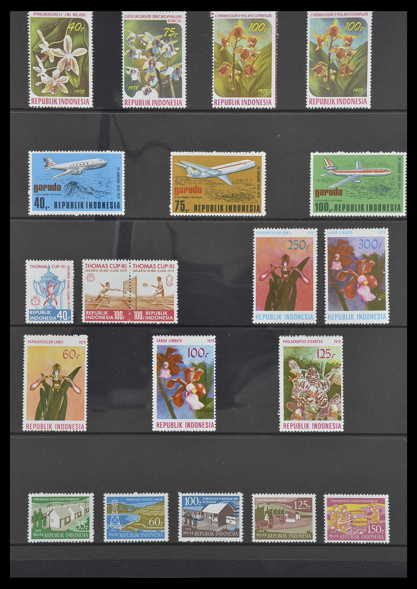 33483 066 - Postzegelverzameling 33483 Indonesië 1945-1999.