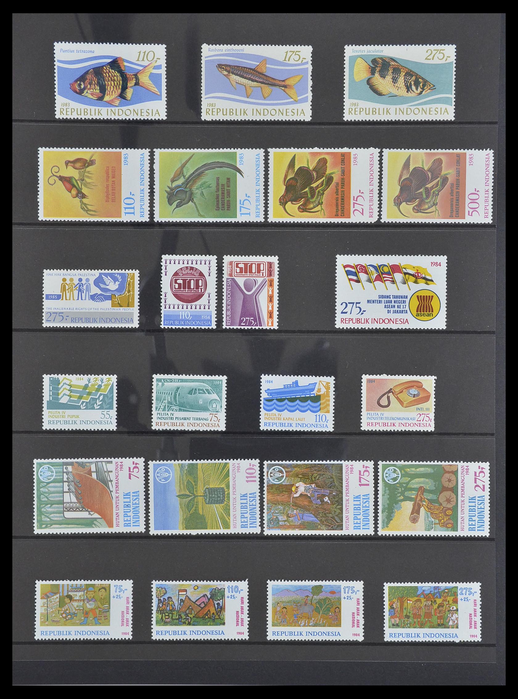 33483 085 - Postzegelverzameling 33483 Indonesië 1945-1999.