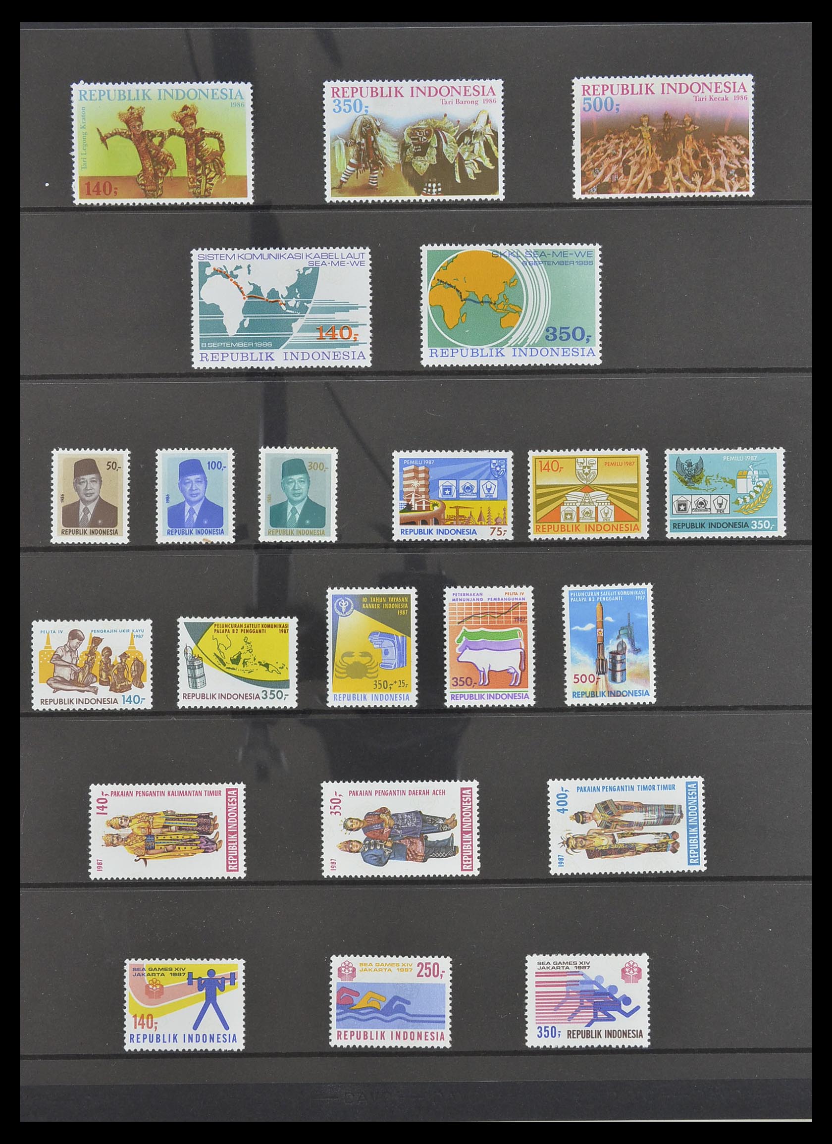 33483 101 - Postzegelverzameling 33483 Indonesië 1945-1999.