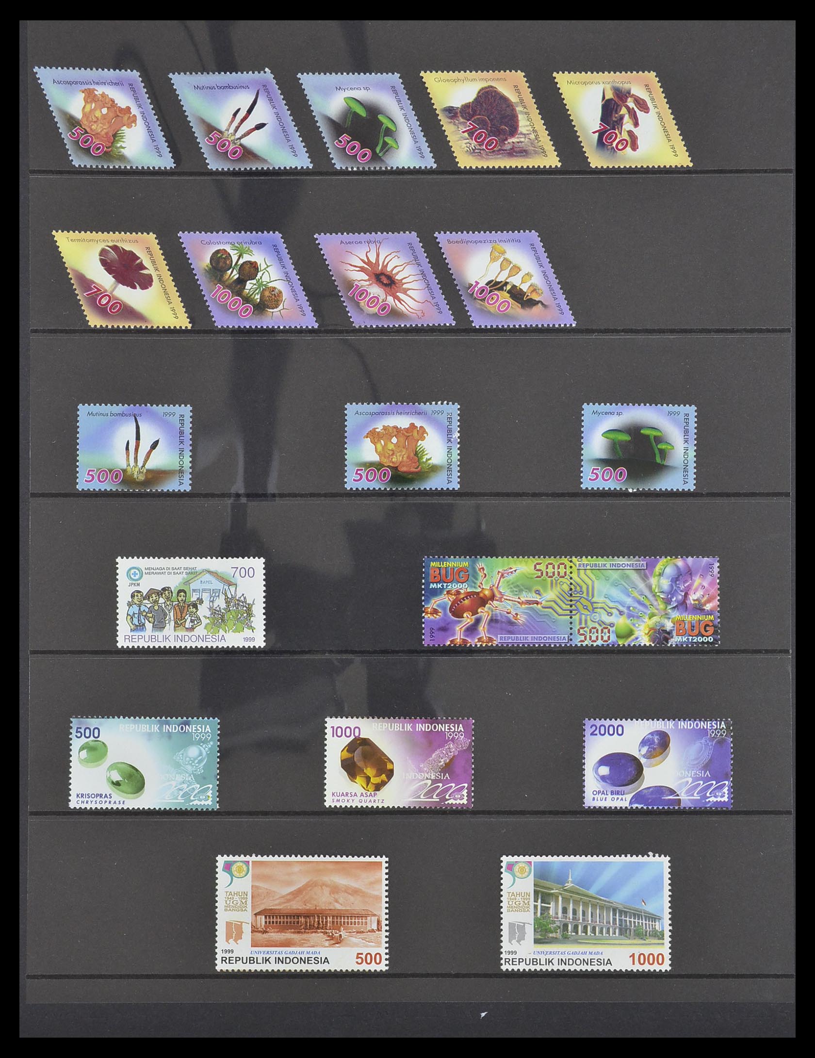 33483 139 - Postzegelverzameling 33483 Indonesië 1945-1999.
