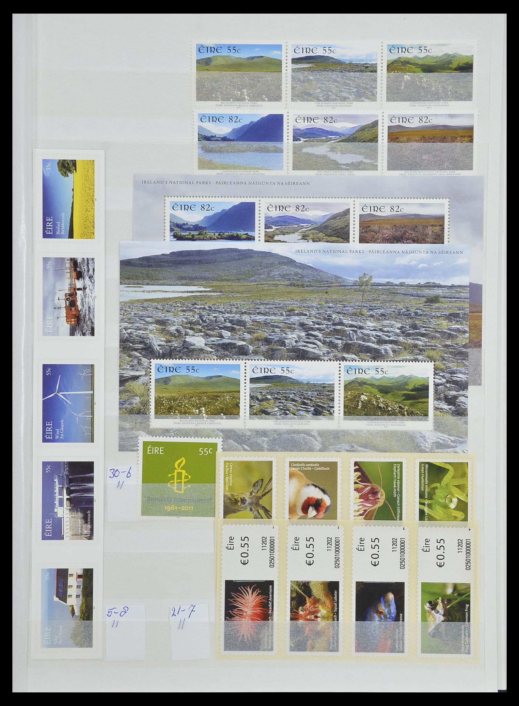 33522 245 - Stamp collection 33522 Ireland 1922-2015.