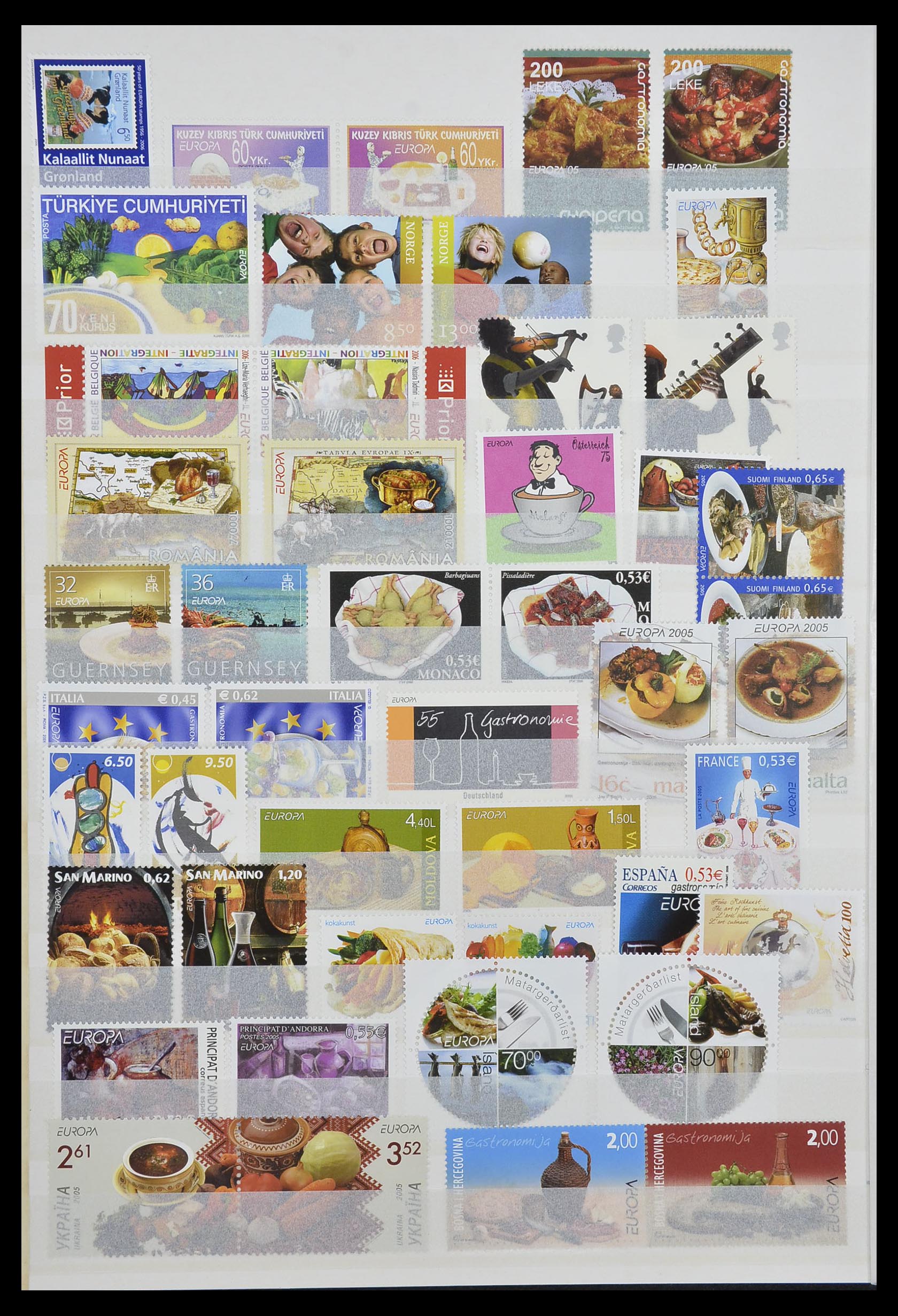 33524 238 - Postzegelverzameling 33524 Europa CEPT 1977-2011.