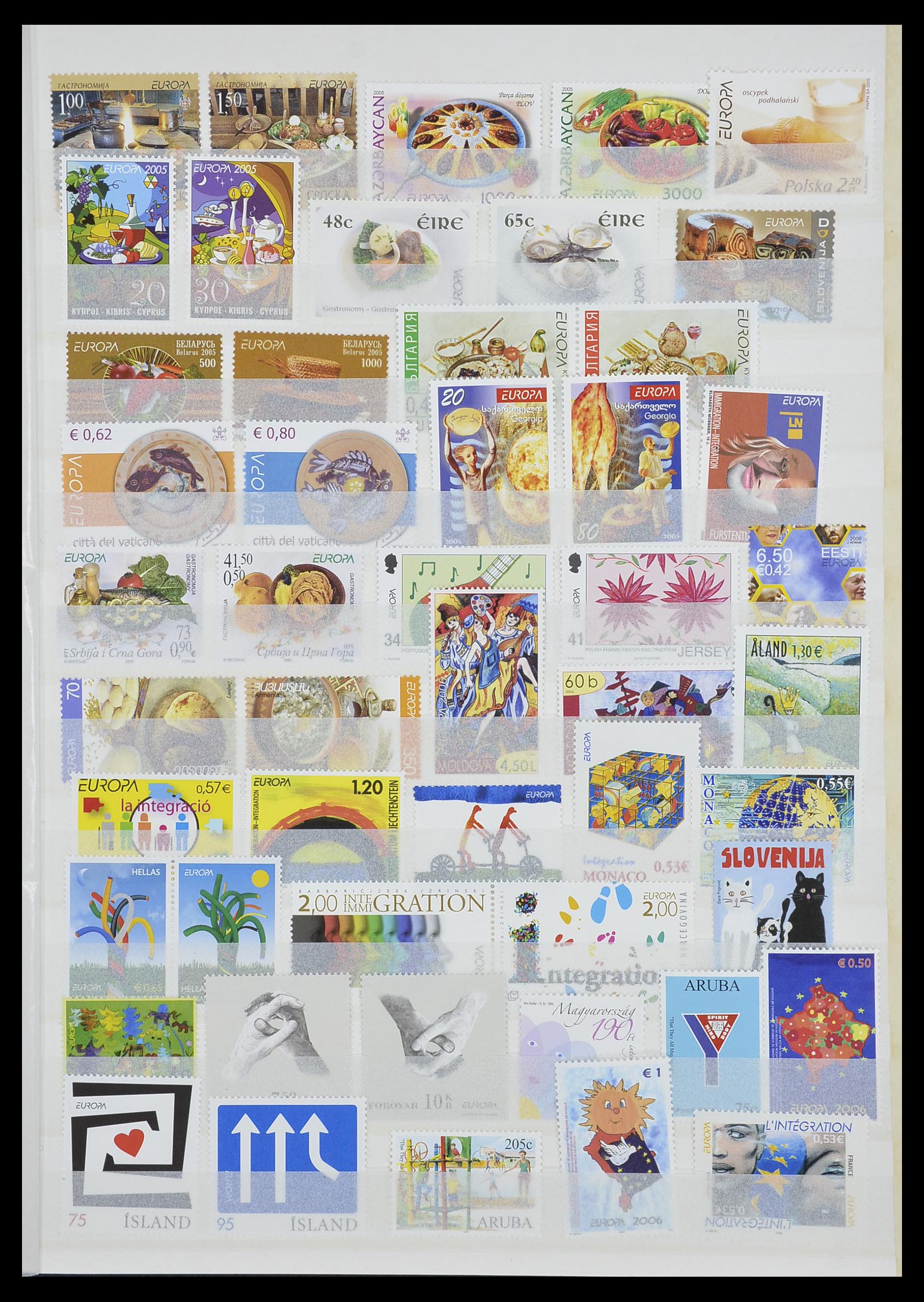 33524 239 - Stamp collection 33524 Europa CEPT 1977-2011.