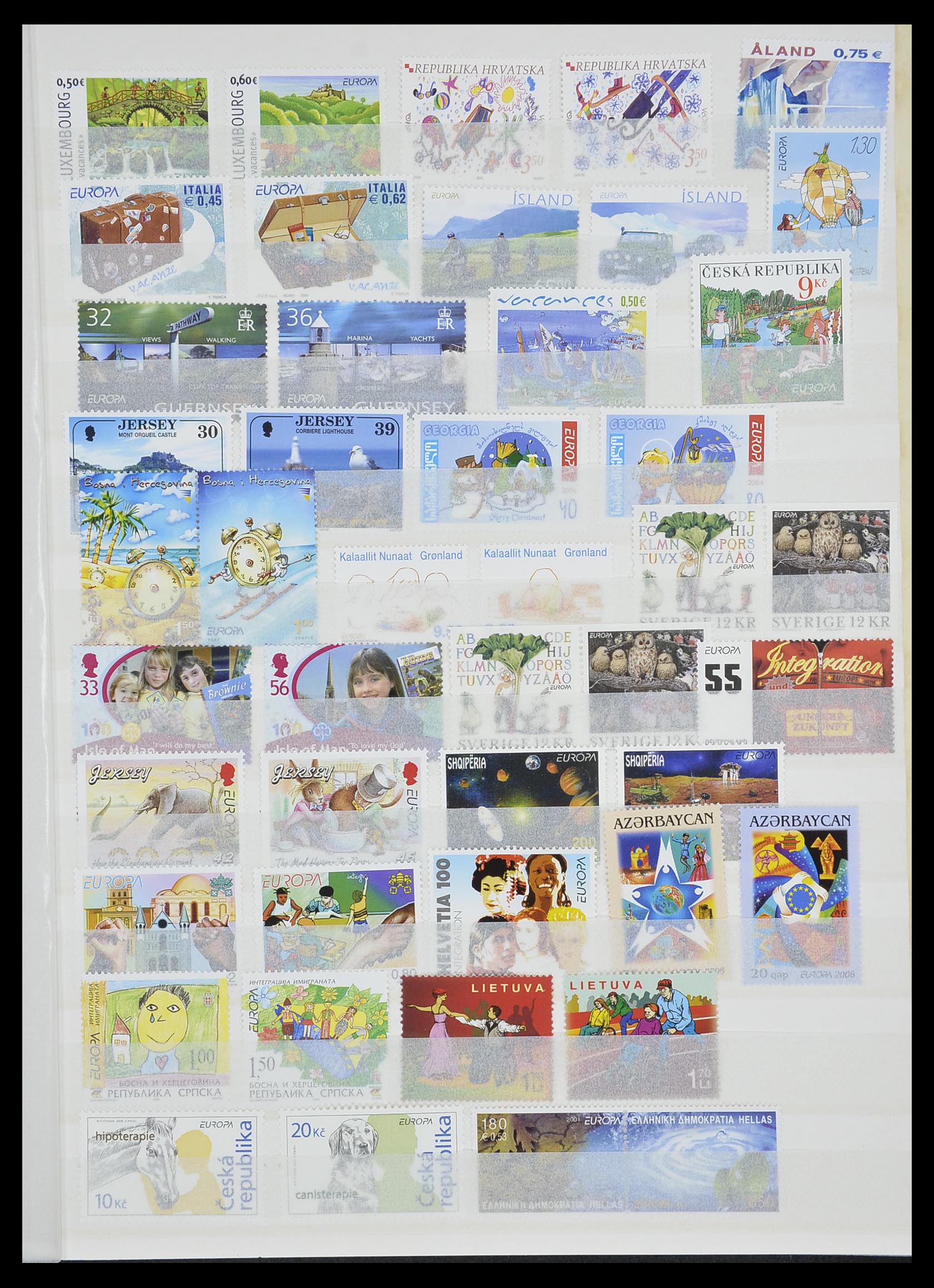 33524 241 - Postzegelverzameling 33524 Europa CEPT 1977-2011.